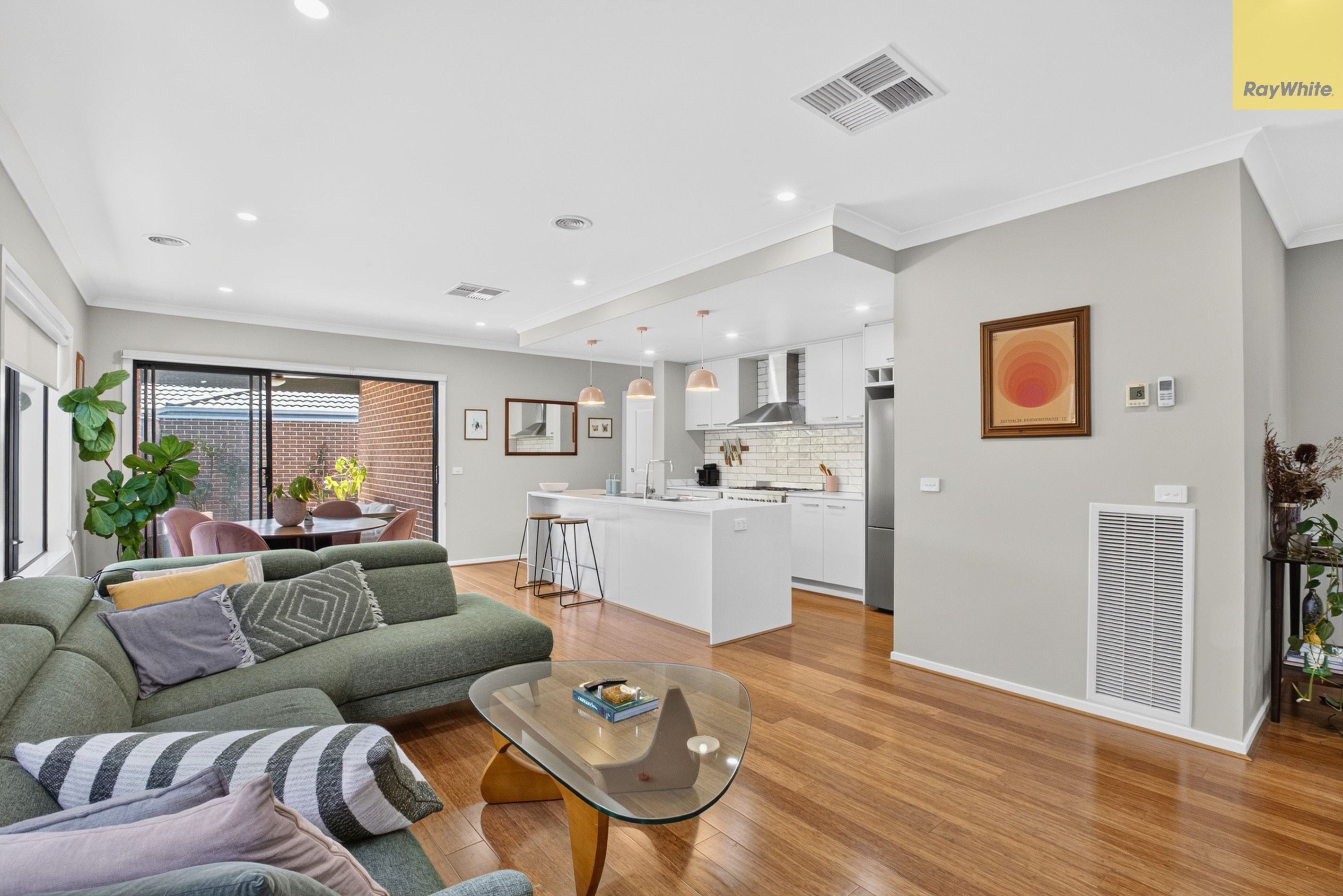 7 Pinnacle Point Road — photo 4 of 18