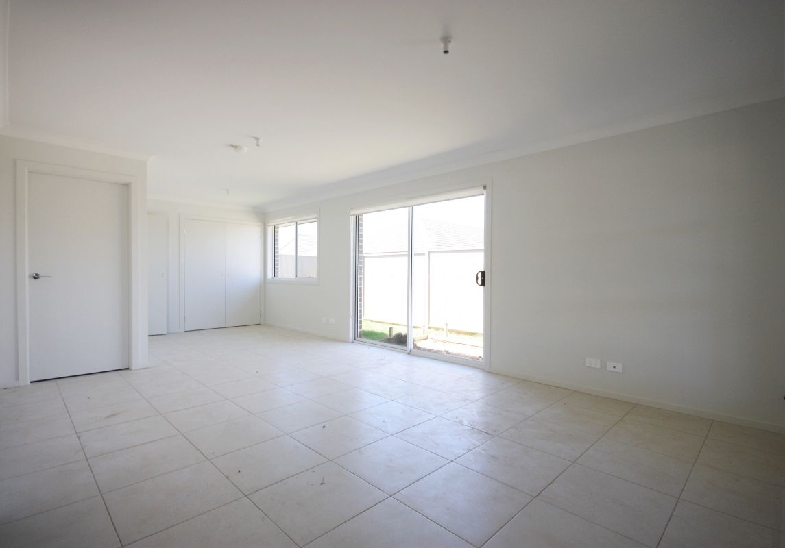 56A Springs Road, Spring Farm, NSW 2570