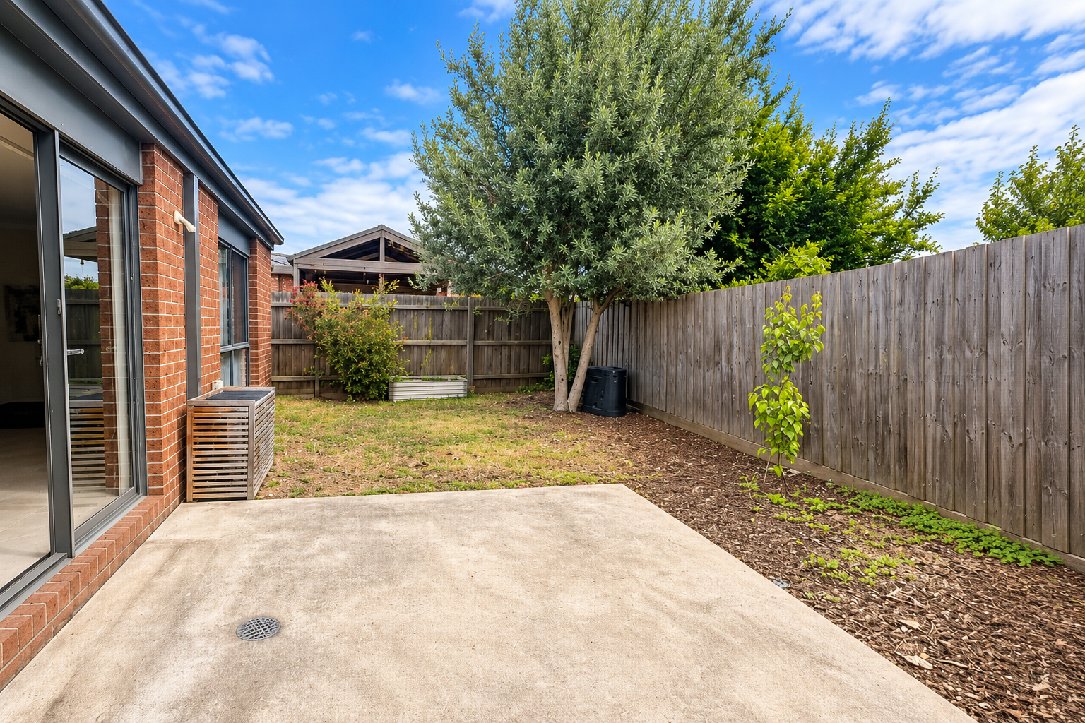 8/36 Somerton Court — photo 8 of 13