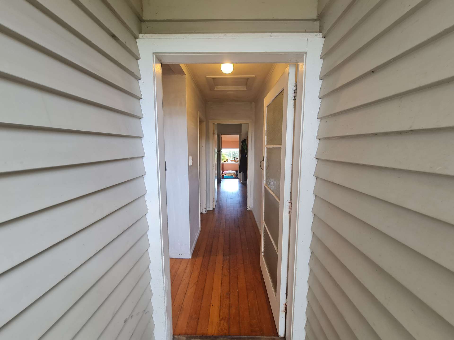 11 Gill Road photo 4