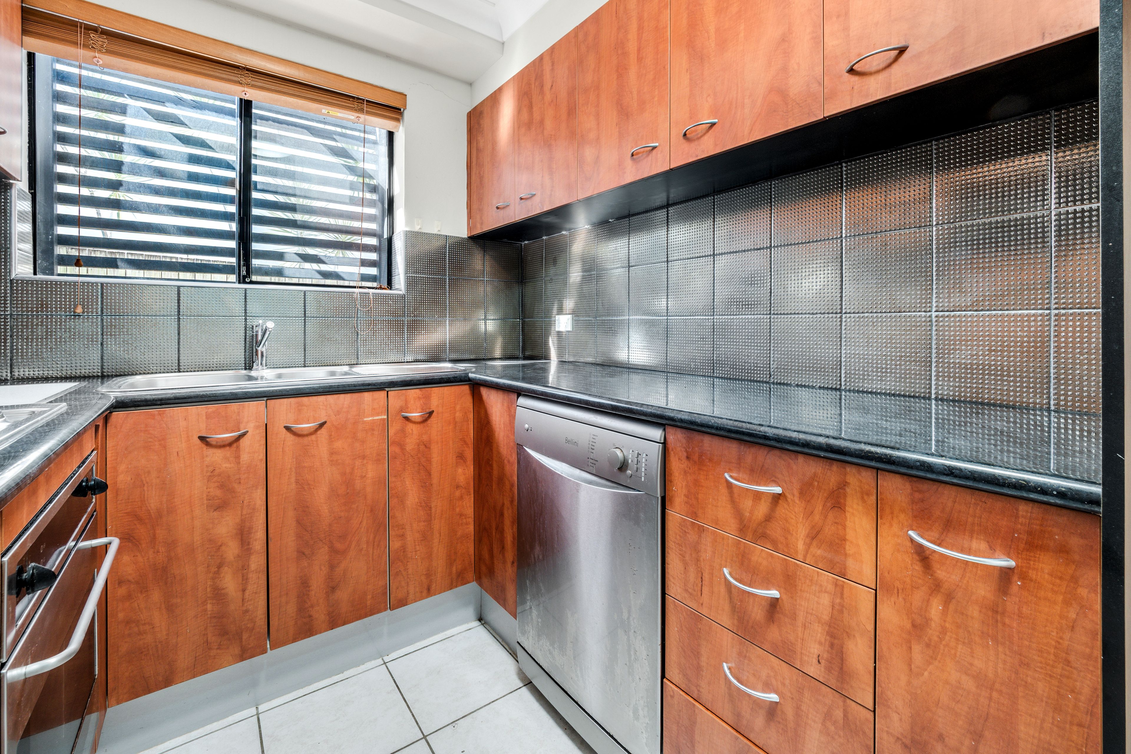 4/9 Burnaby Terrace, Gordon Park, QLD 4031