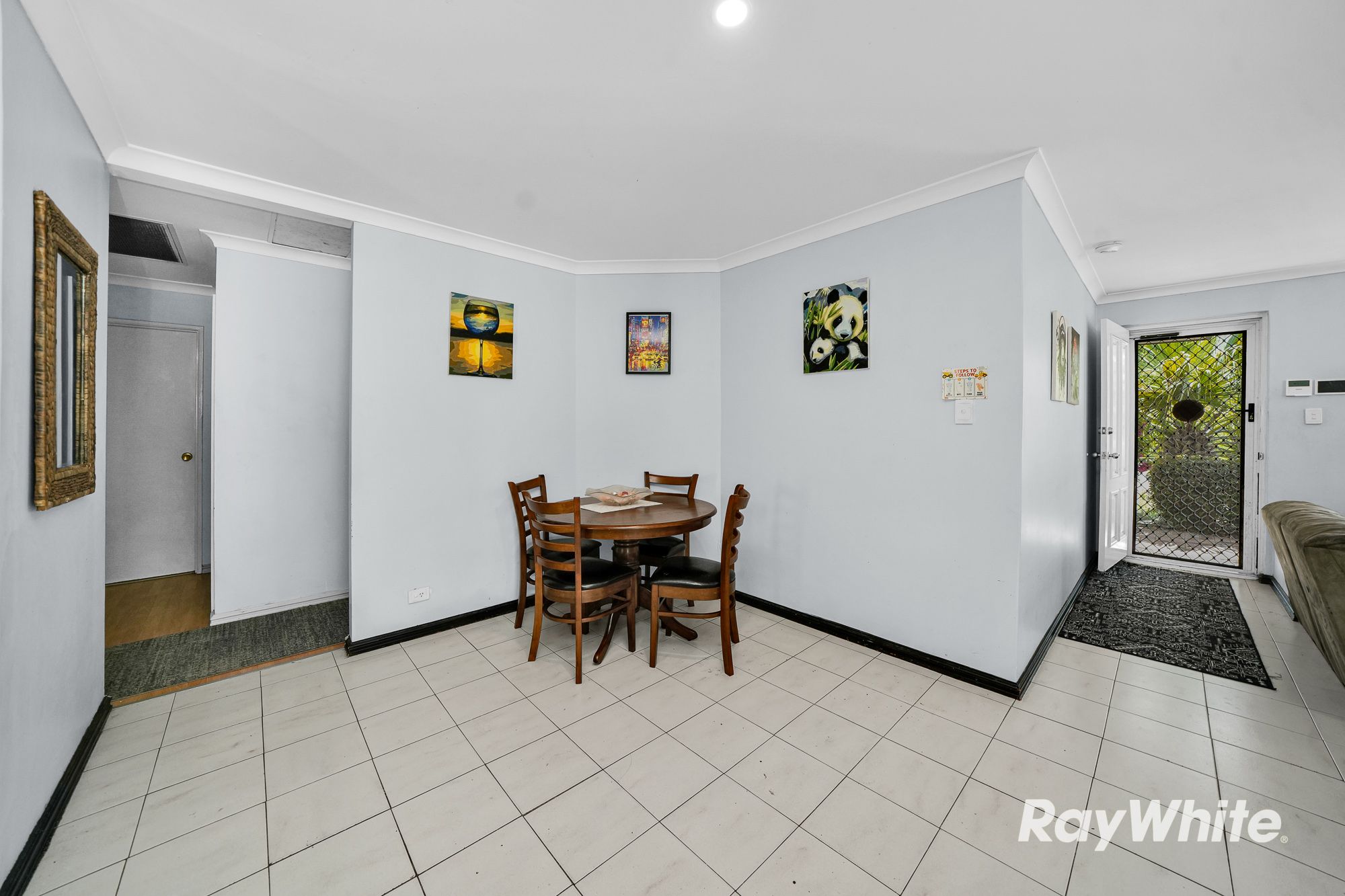 14 Boab Court — photo 8 of 27