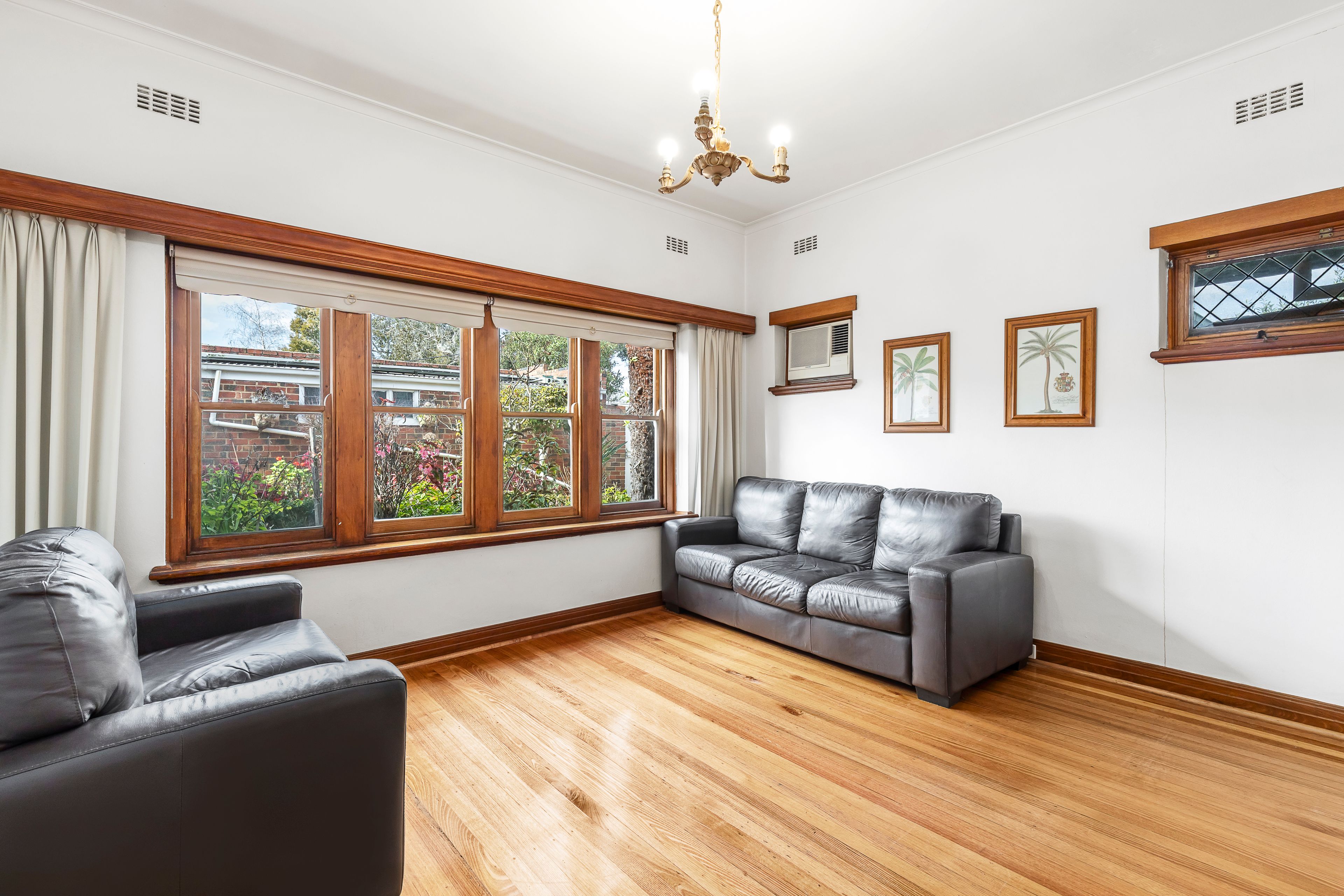 22A Poath Road — photo 3 of 10