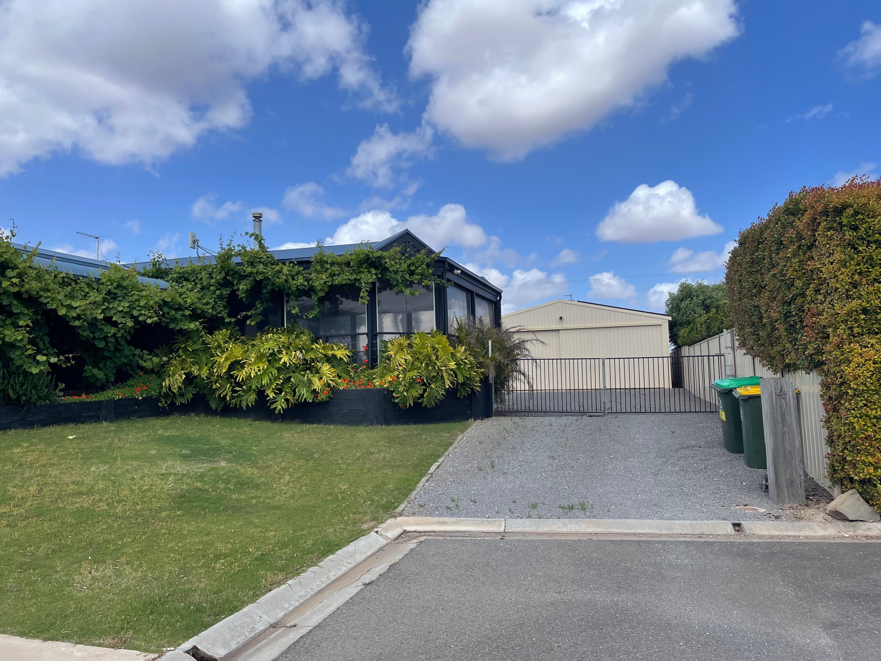 4 Lantana Court, Stansbury, SA 5582