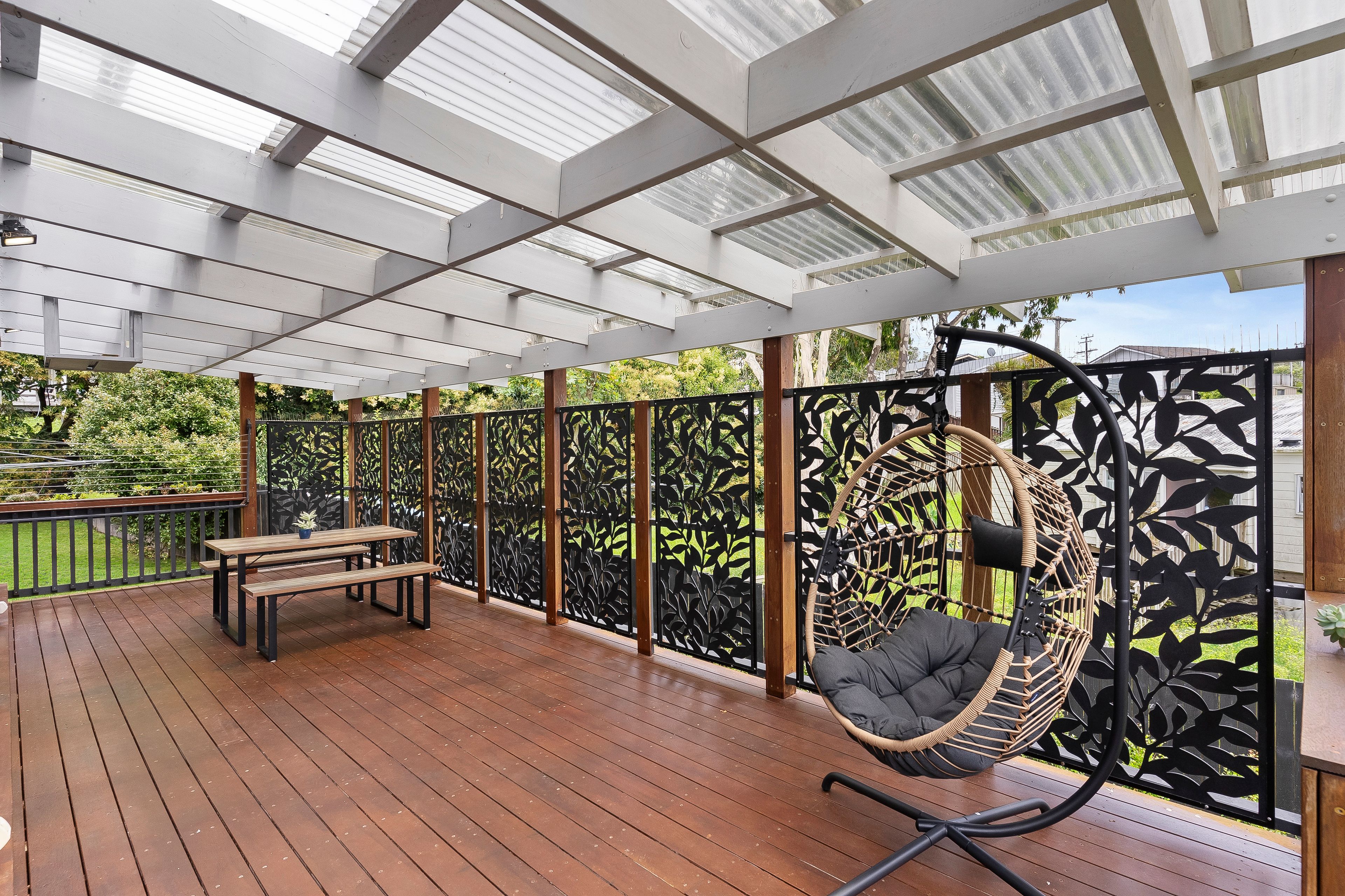 2/97 Taurus Crescent, Beach Haven, North Shore City