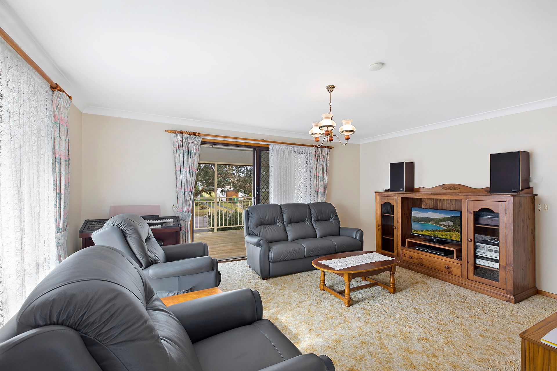 7 Bellevue Street — photo 6 of 19