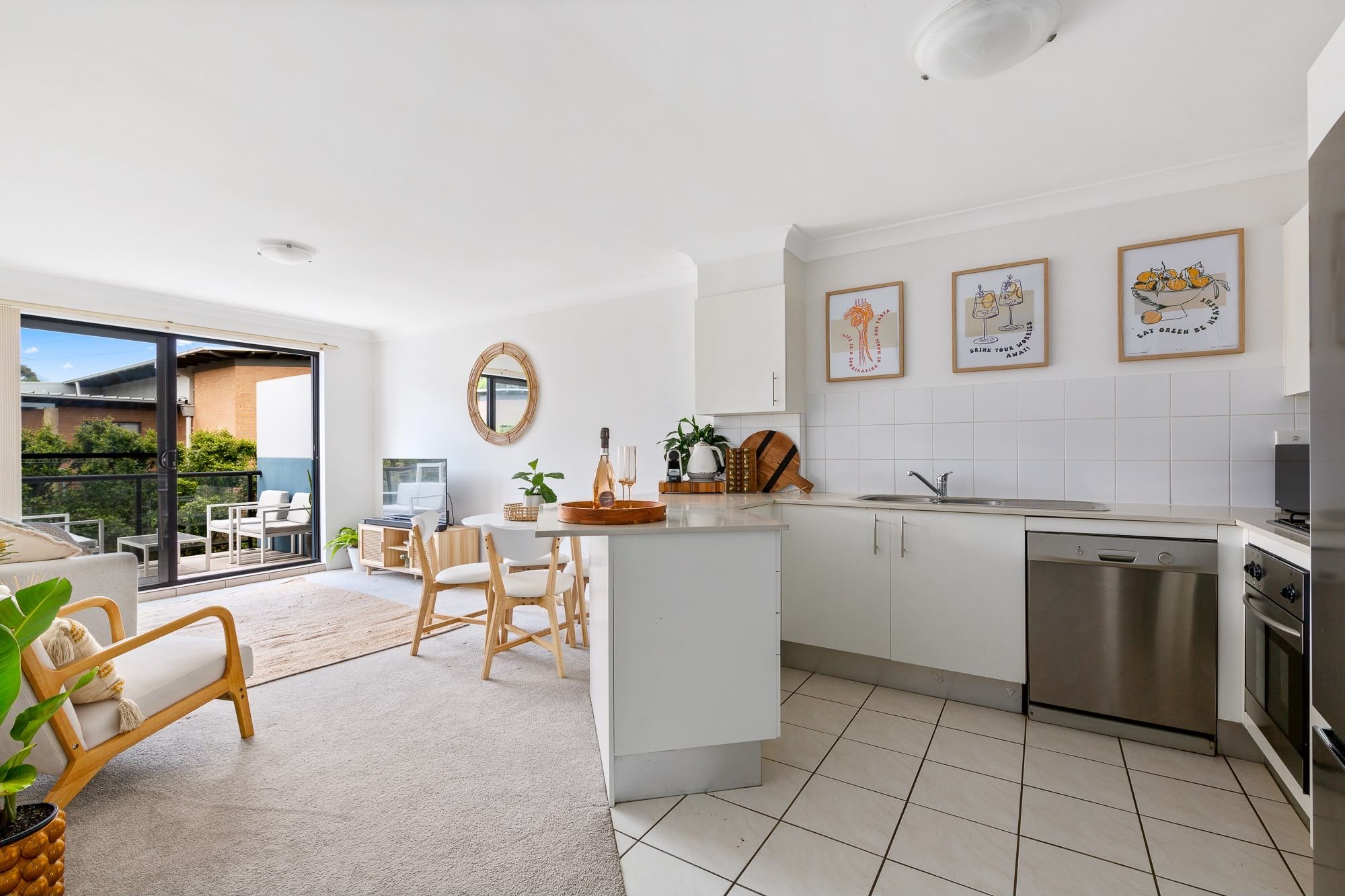 12/50-52 Old Pittwater Road — photo 5 of 10