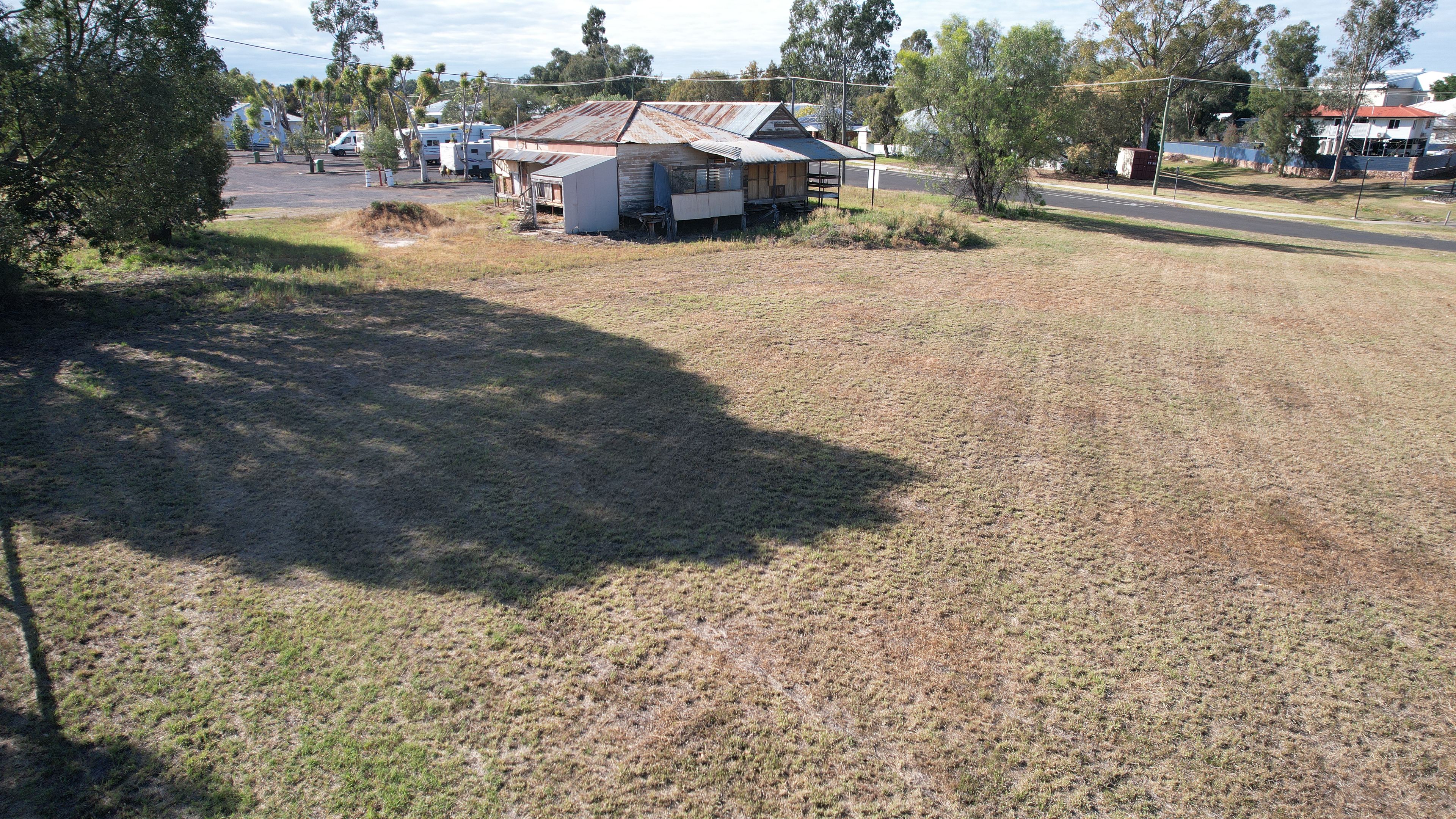 9-11 Northern Road, Roma, QLD 4455