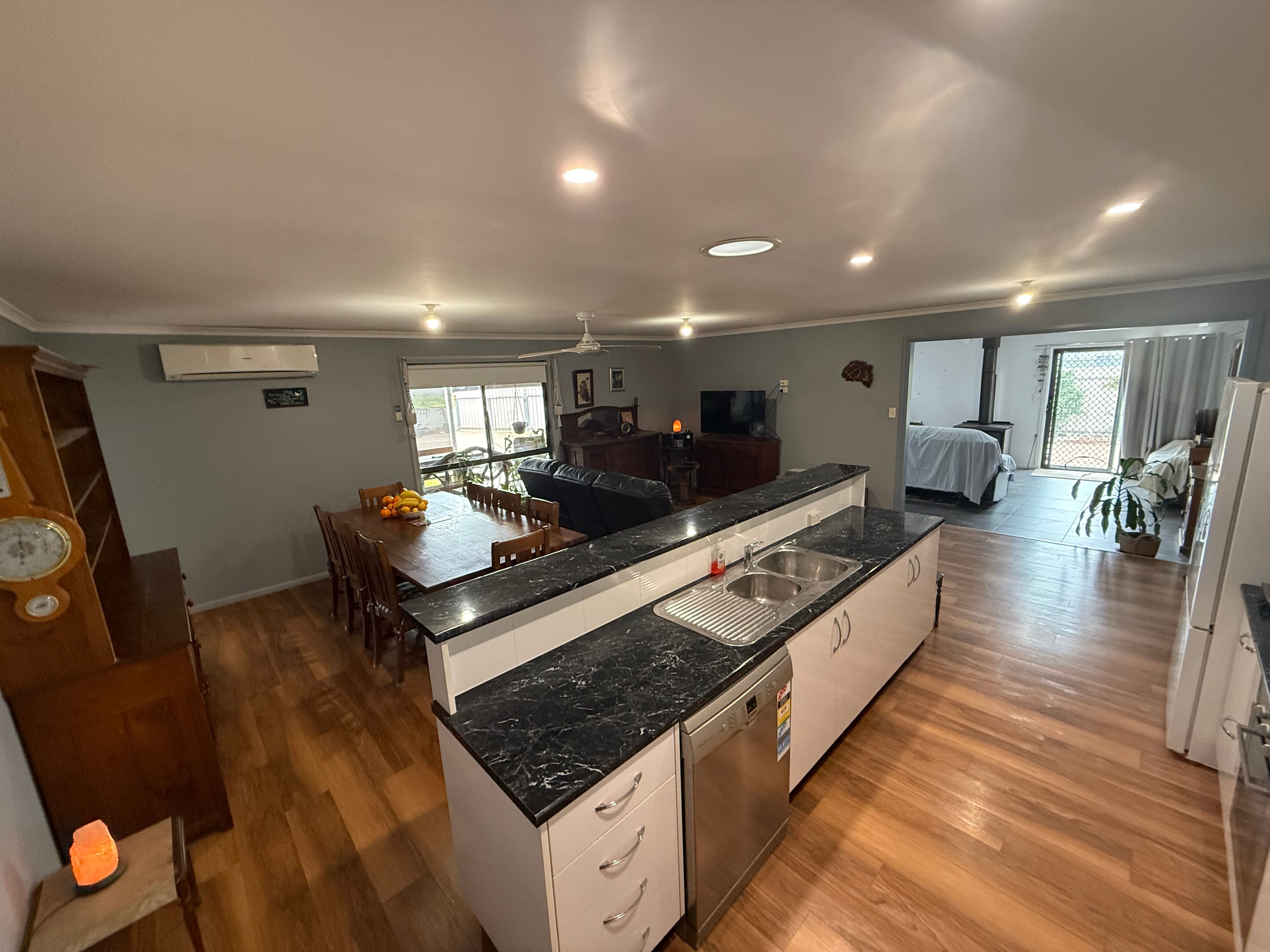 17 Chapman Road — photo 5 of 25