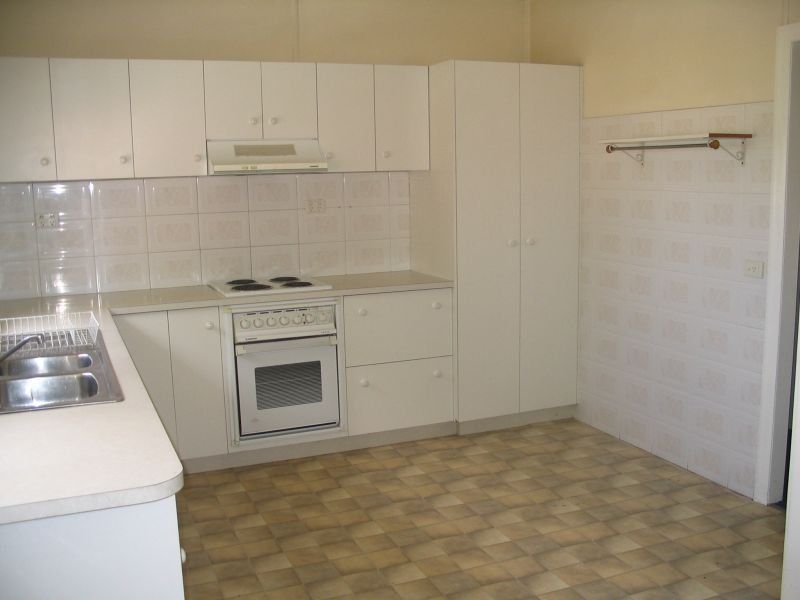 4 Centre Street, Aspley, QLD 4034