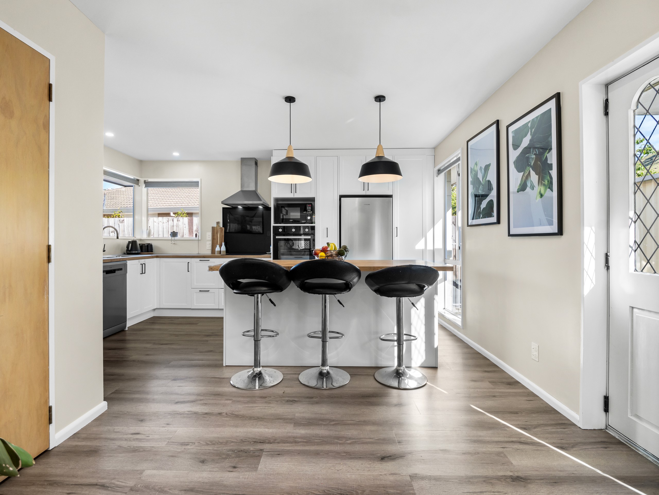 2/61 Laing Crescent, Heathcote Valley, Christchurch City