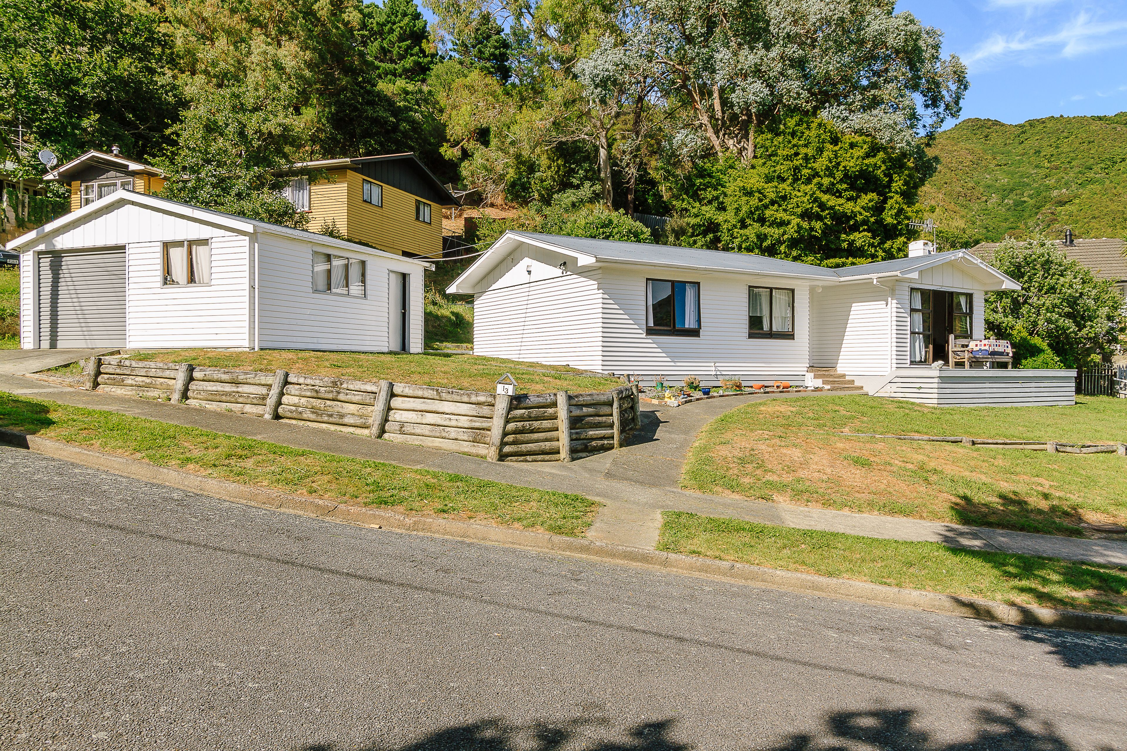 13 Holmes Grove, Naenae, Lower Hutt City