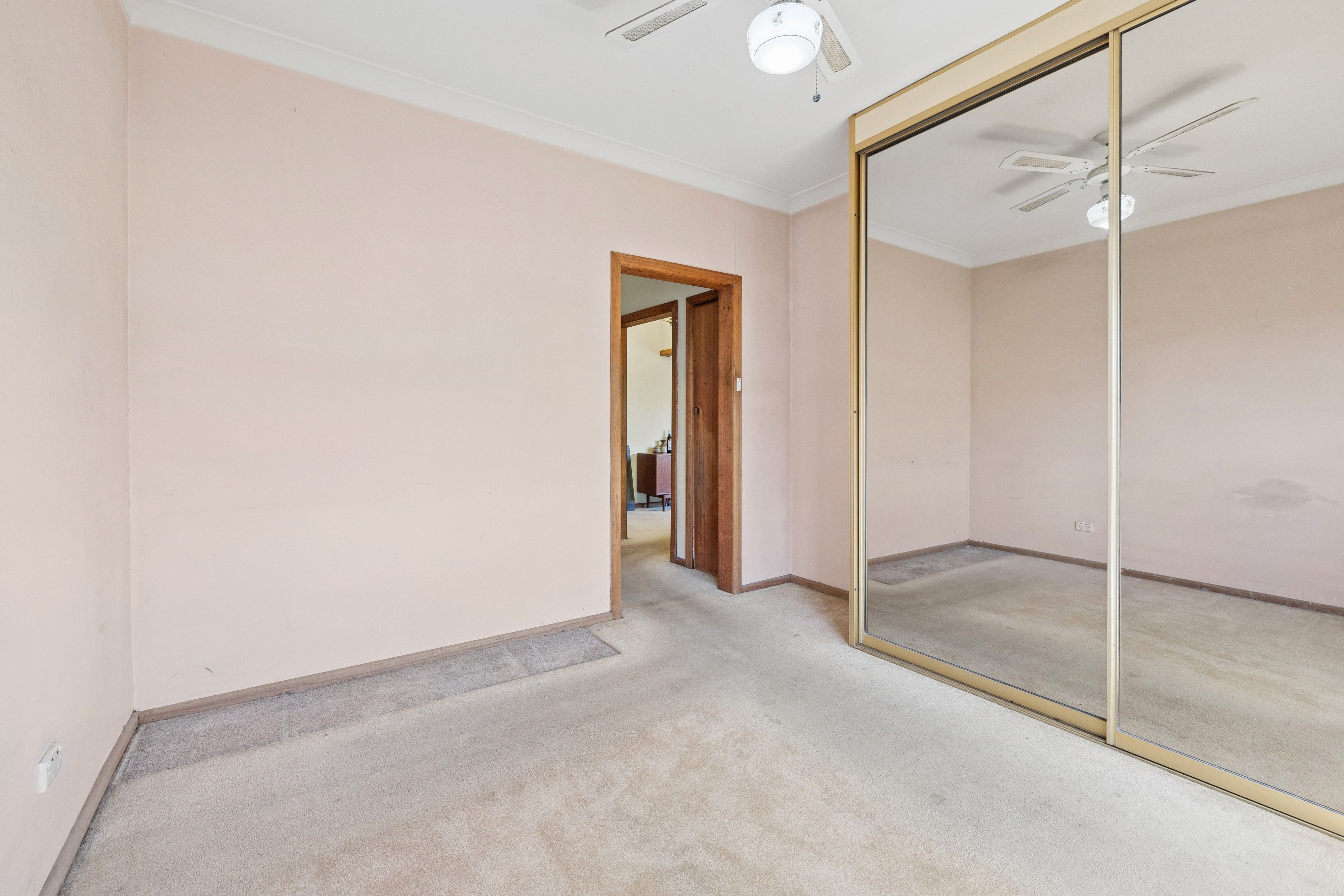 4 Elston Avenue — photo 5 of 15