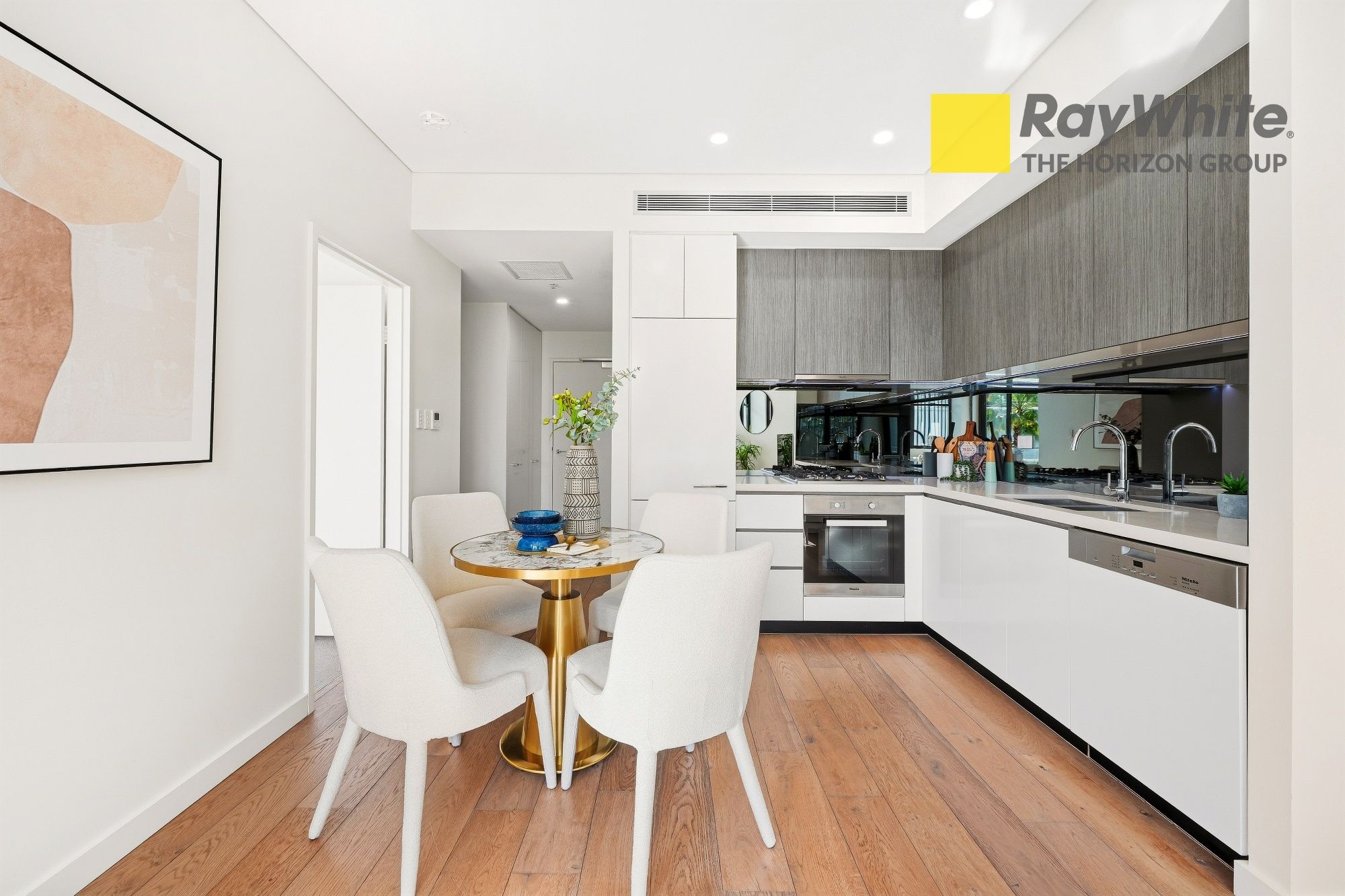 103/18 Gadigal Avenue — photo 6 of 18