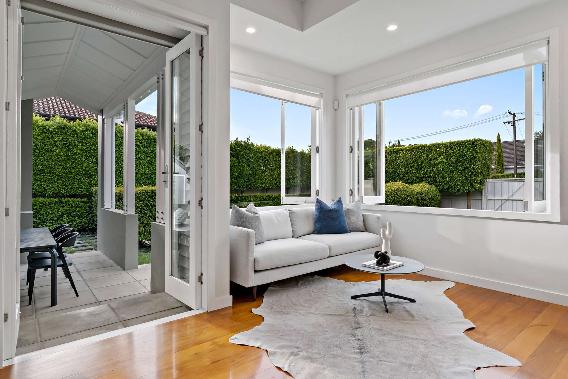 54 Lucerne Road photo 3