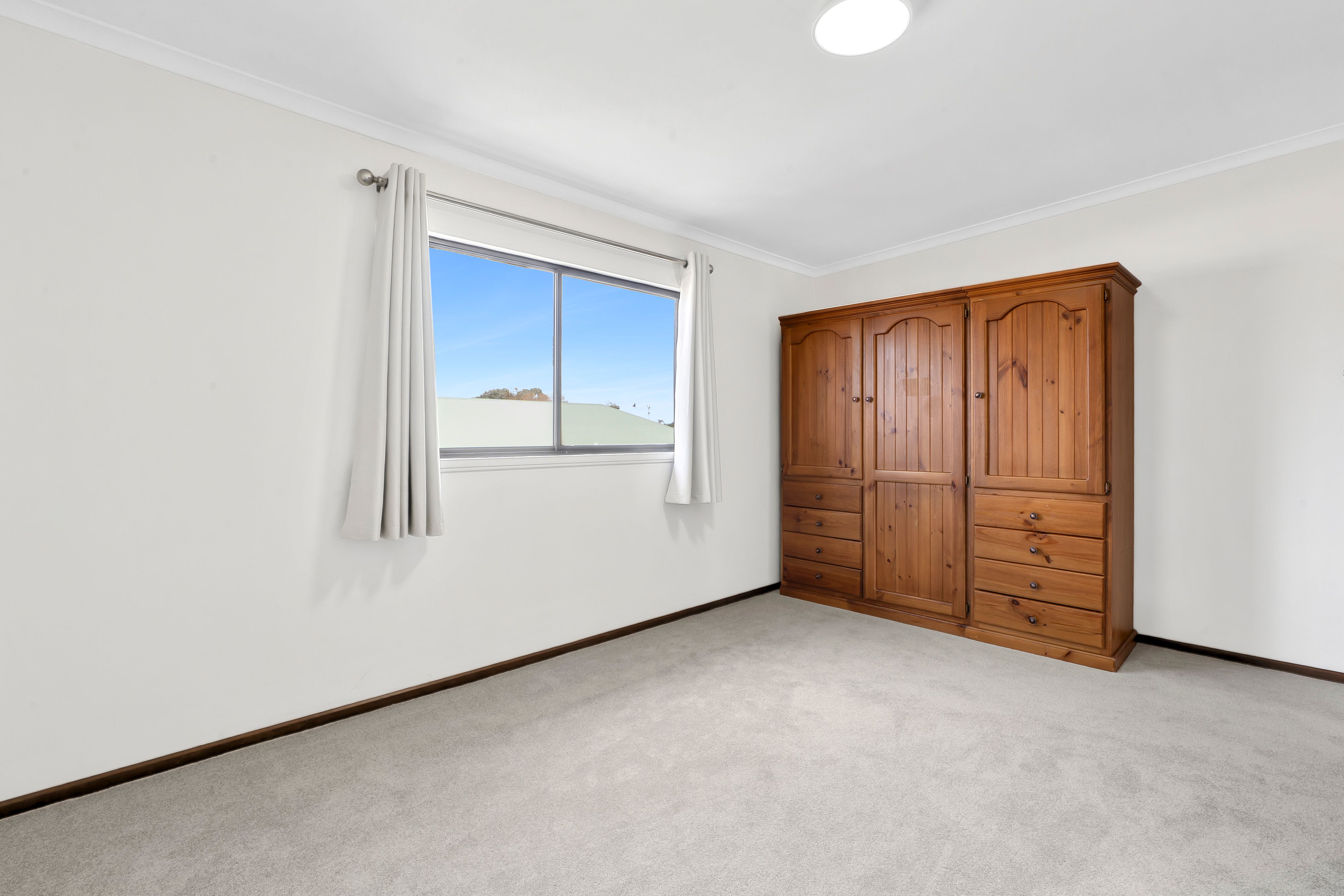 61 Murtho Street — photo 10 of 12