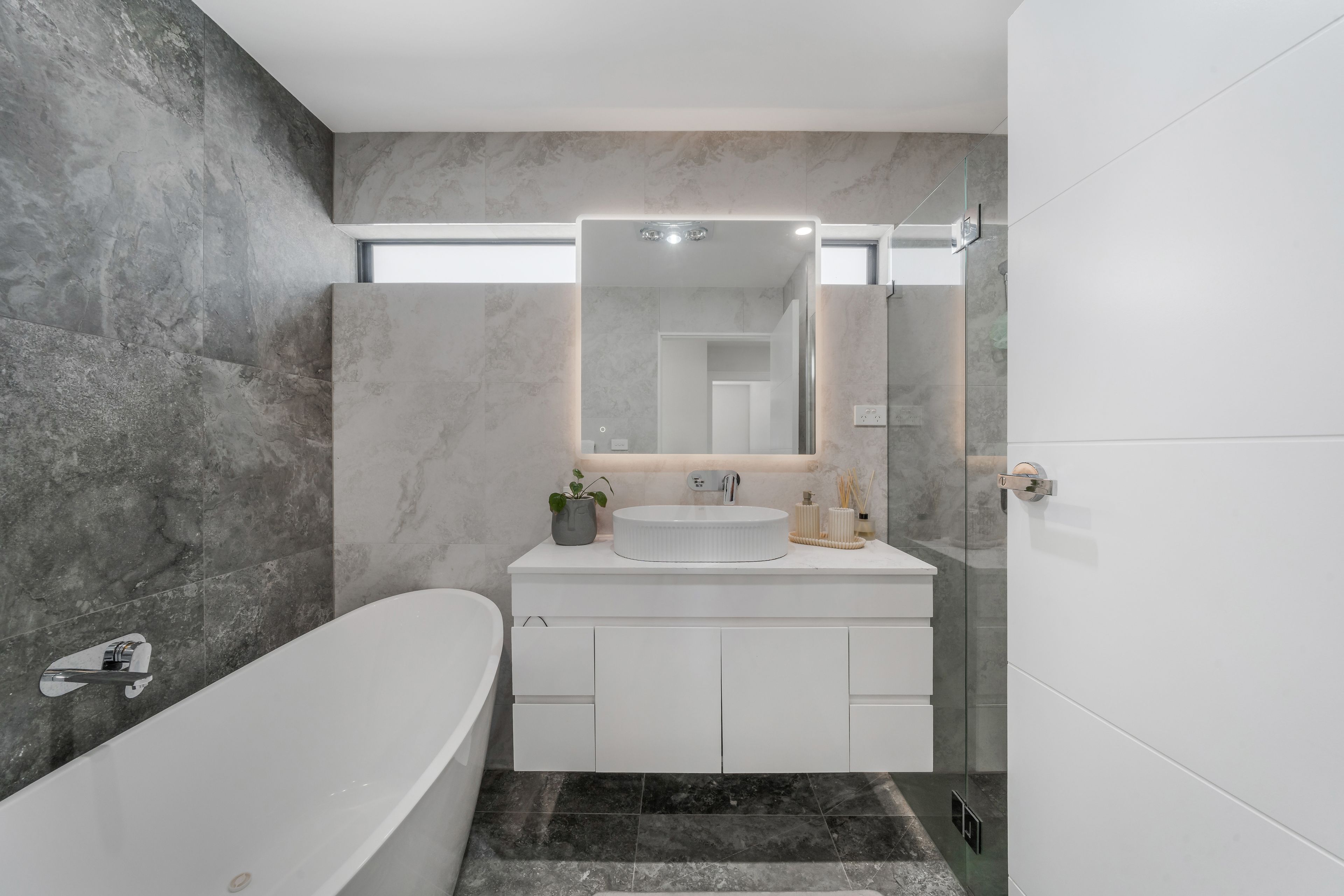 26 Parhelion Street — photo 12 of 21