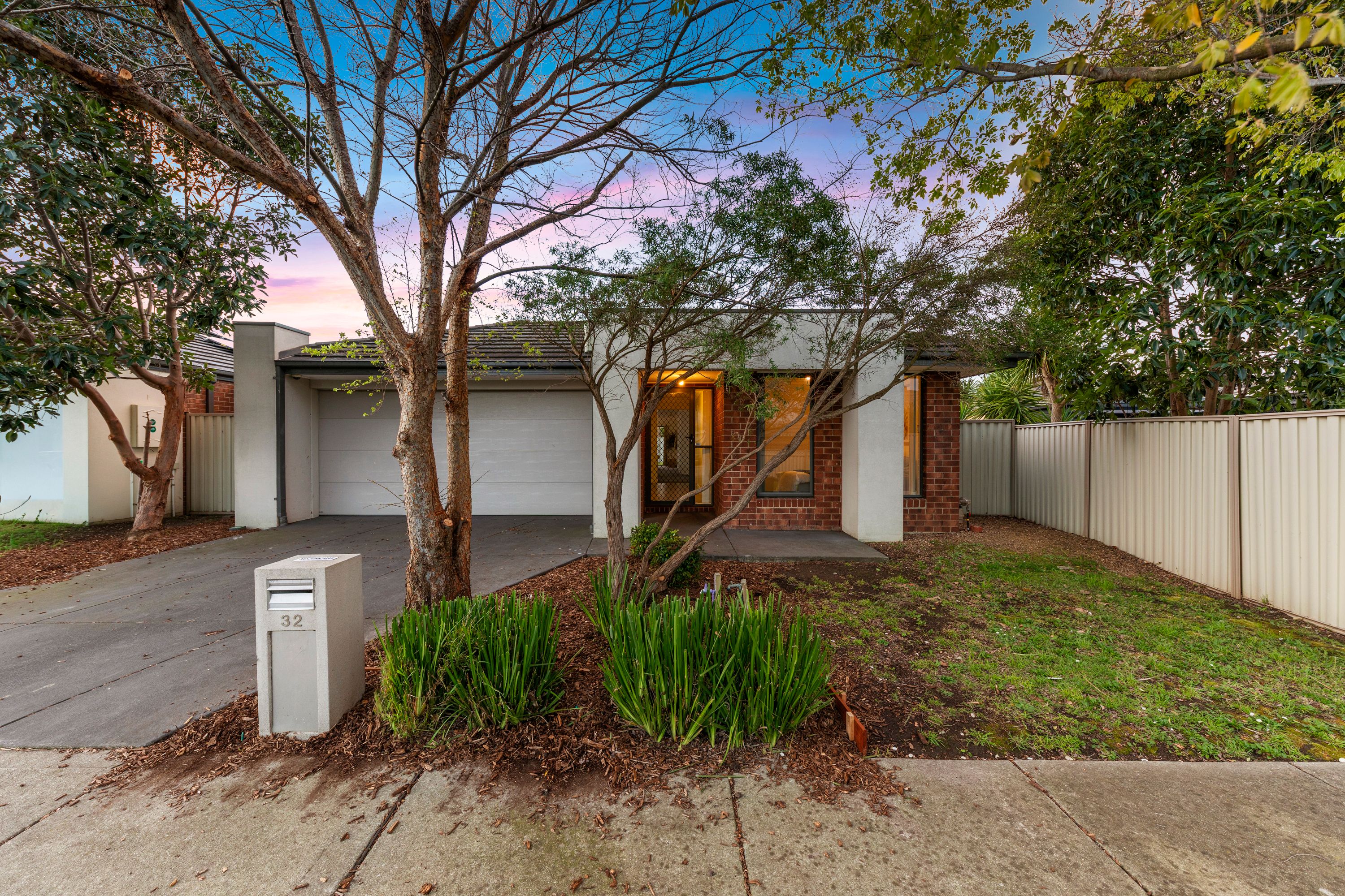 32 Edenbrook Circuit — photo 20 of 25