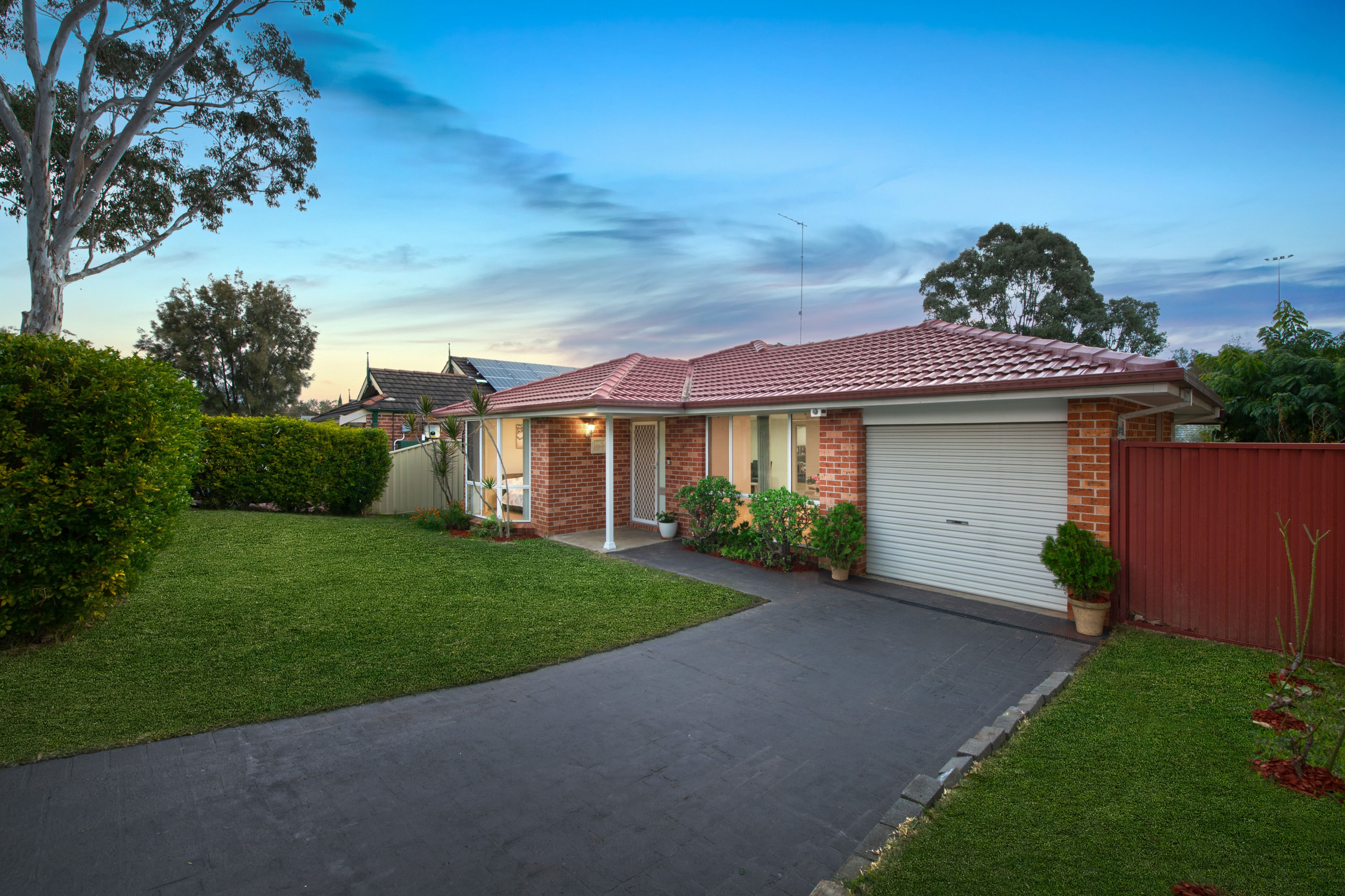 18 Burnham Avenue, Glenwood NSW 2768