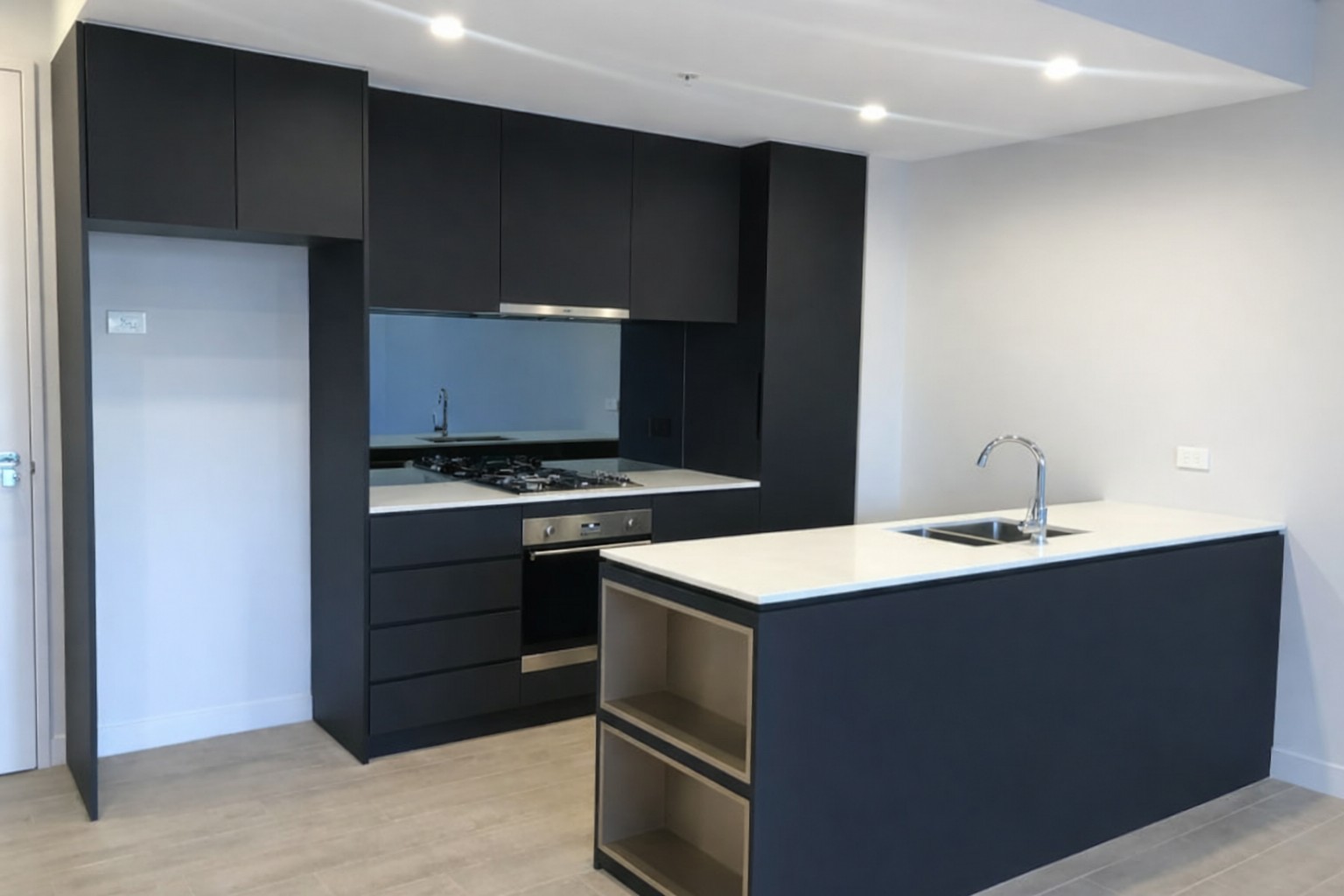 702/2 Sergeant Street, Edmondson Park, NSW 2174