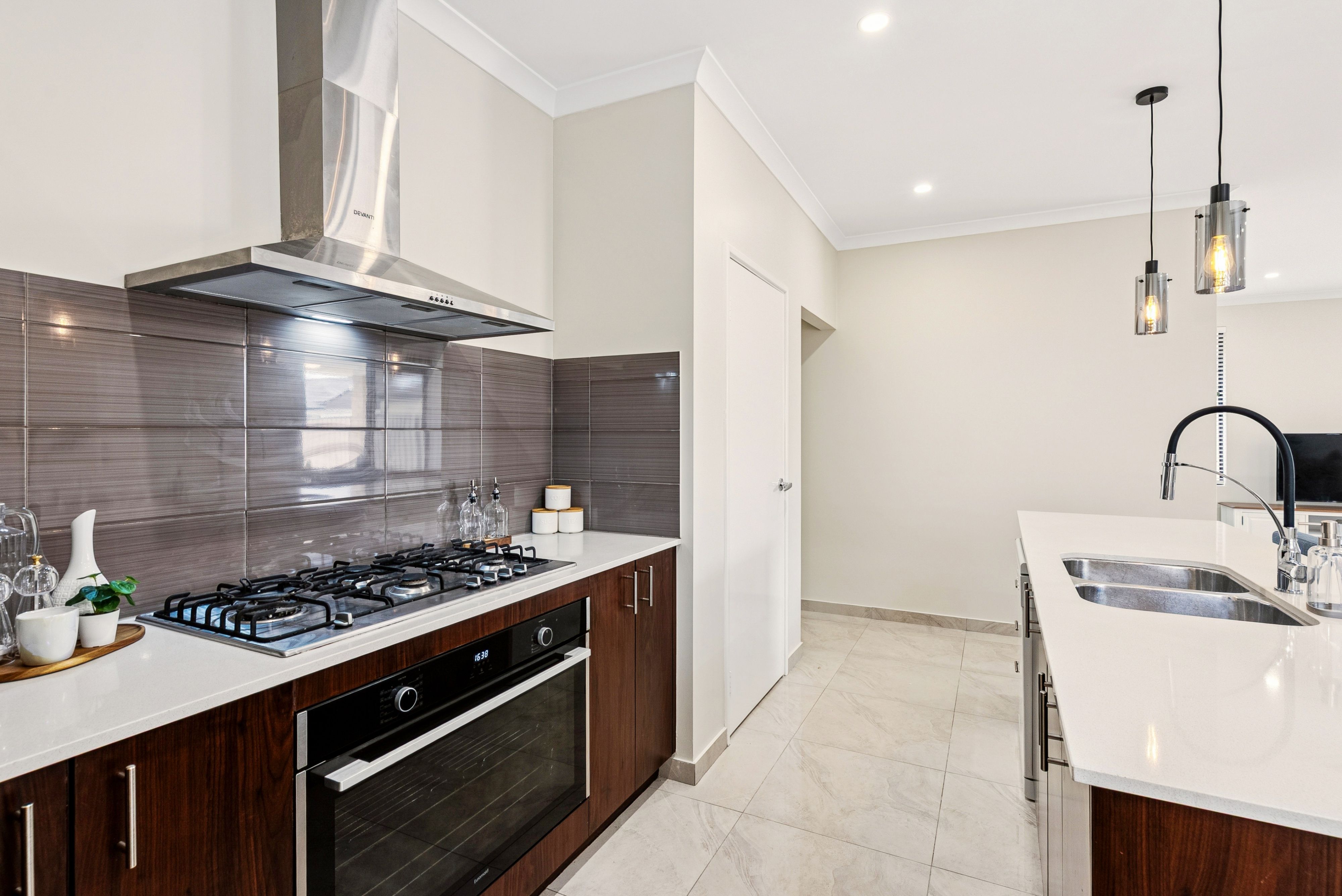 25 Torino Crescent — photo 20 of 30