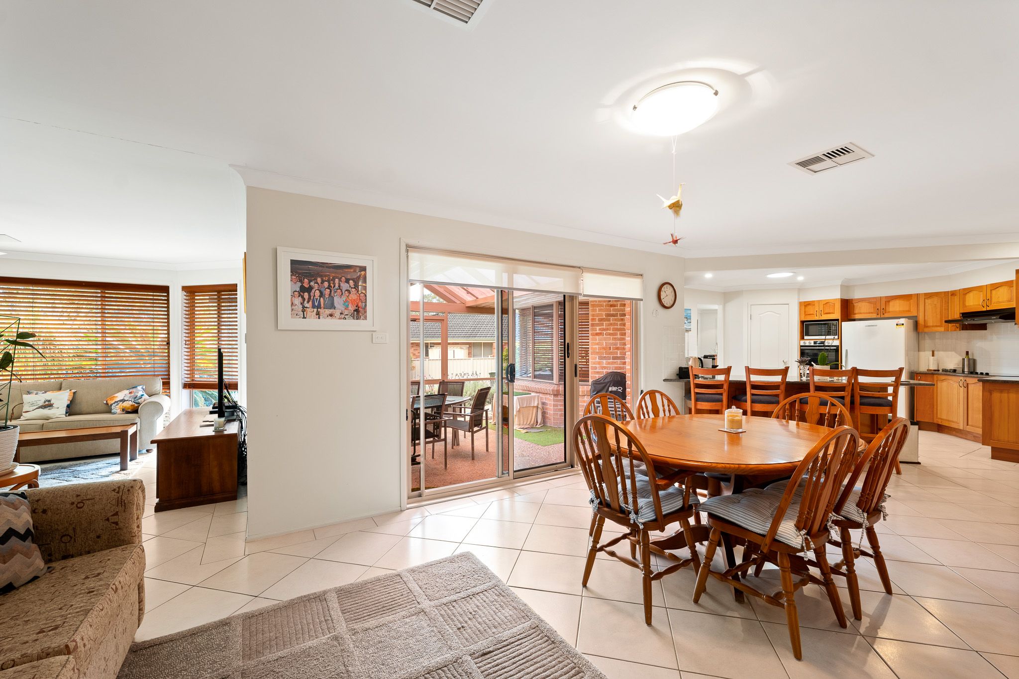 11 George Norman Close — photo 7 of 30