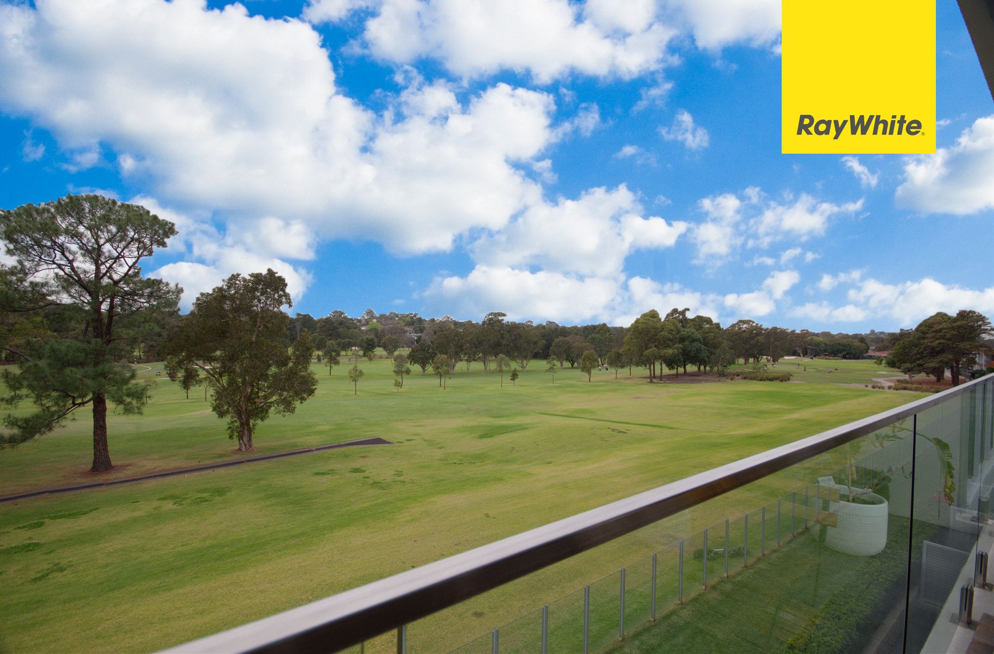 B203/86 Centenary Drive — photo 8 of 11