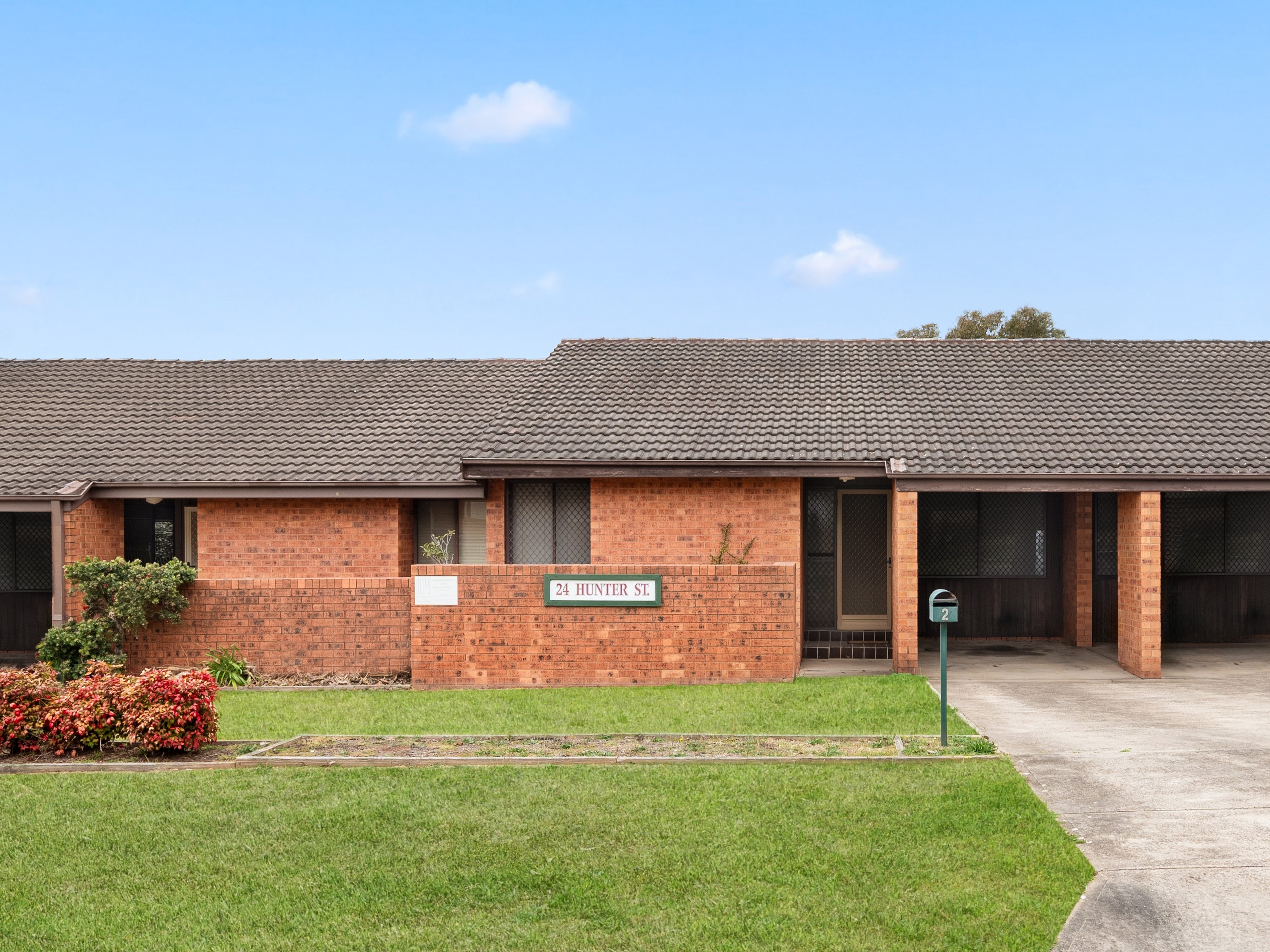 2/24 Hunter Street, Campbelltown, NSW 2560