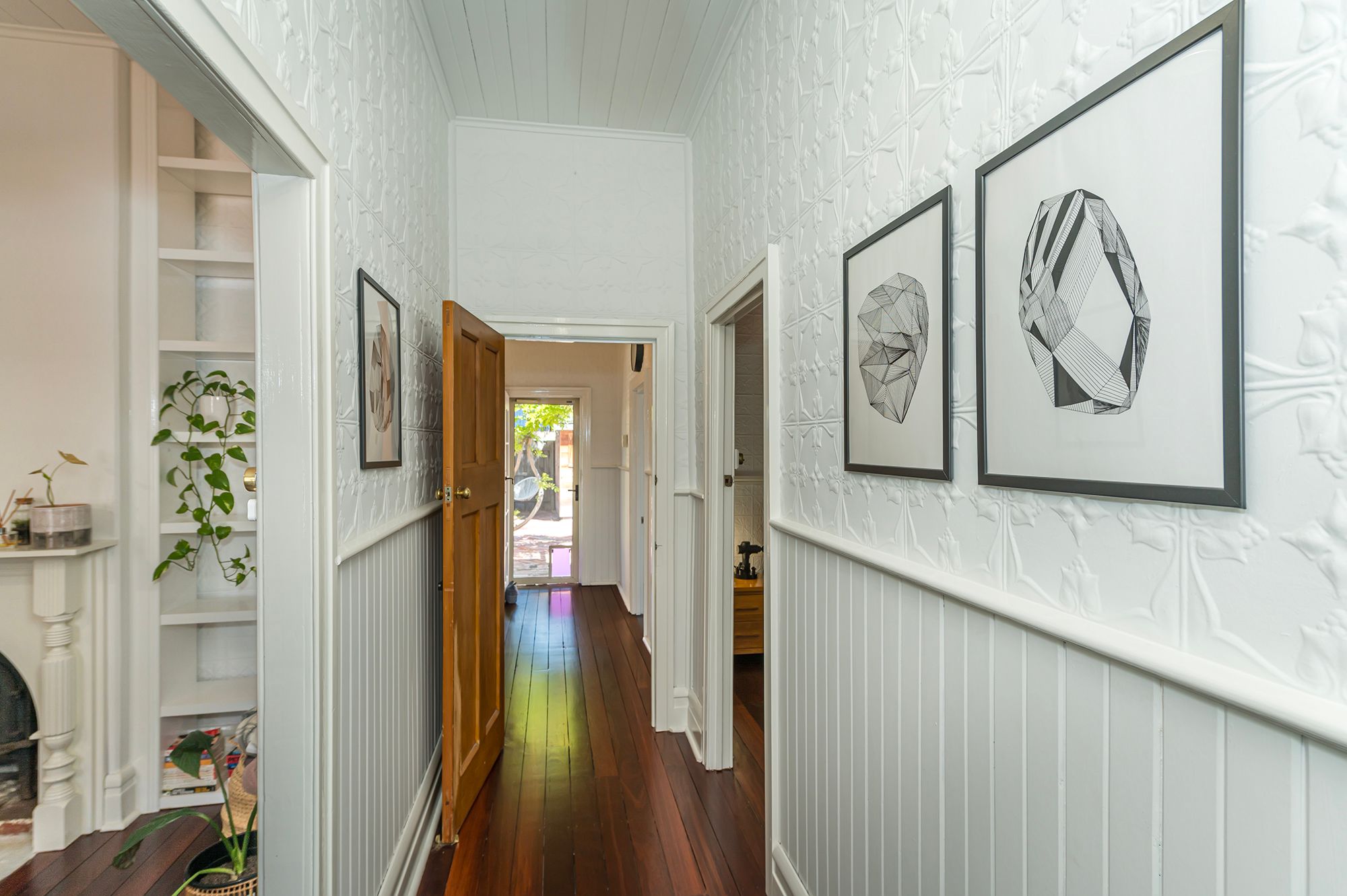 57 Lawrence Street — photo 4 of 20