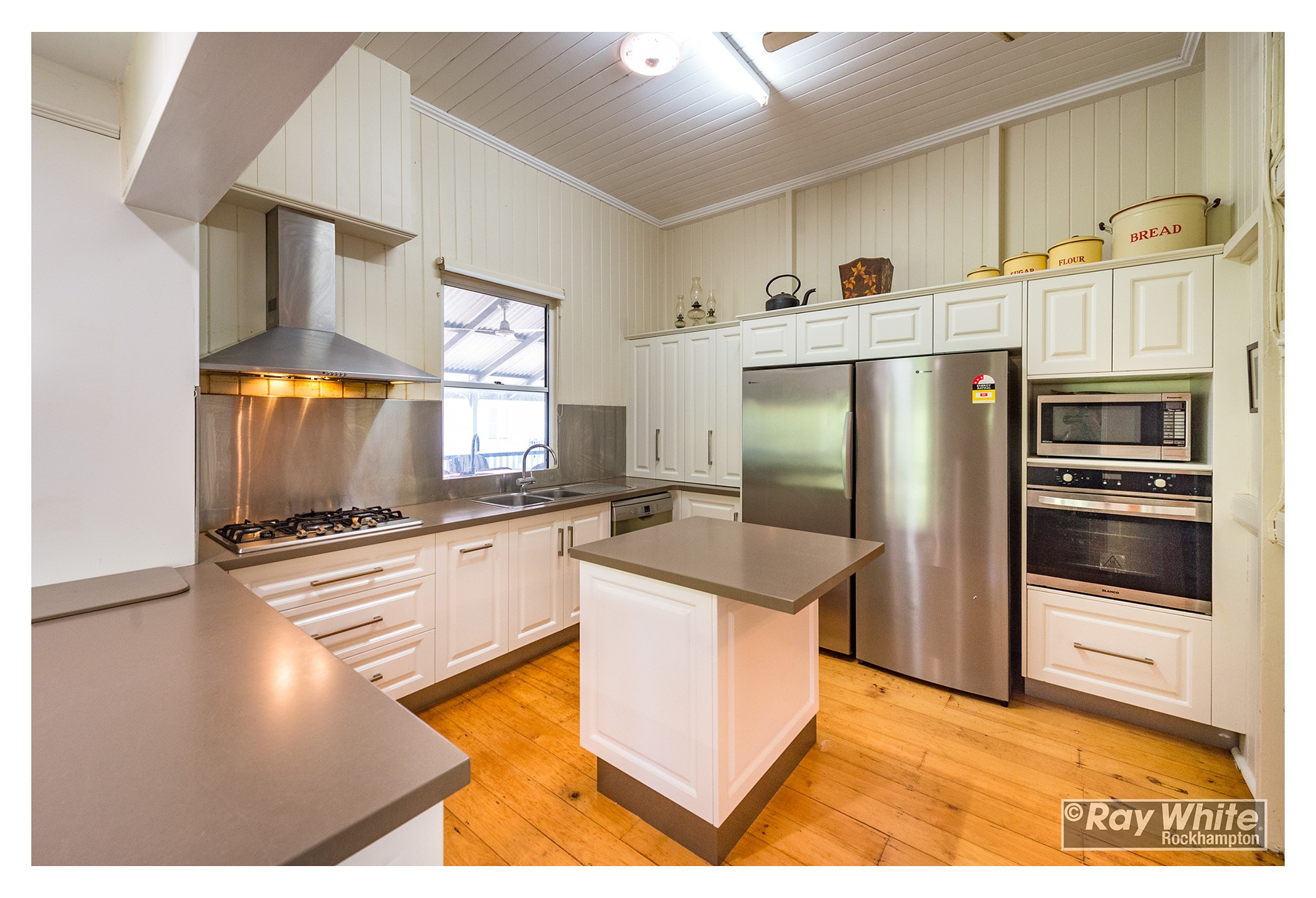 19 Mansfield Street, Wandal, QLD 4700