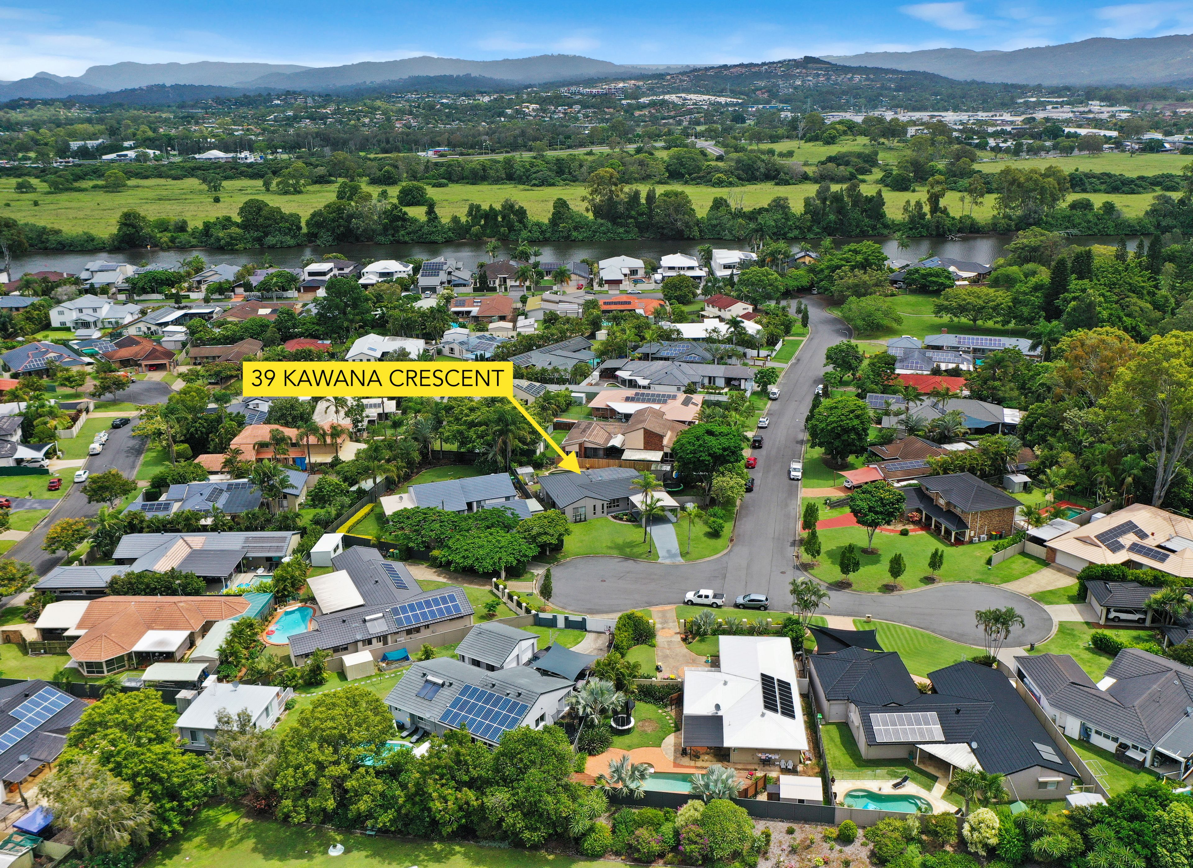 39 Kawana Crescent, Ashmore, QLD 4214