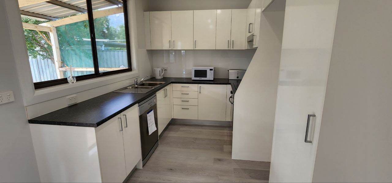 23 Derribong Street, Peak Hill, NSW 2869