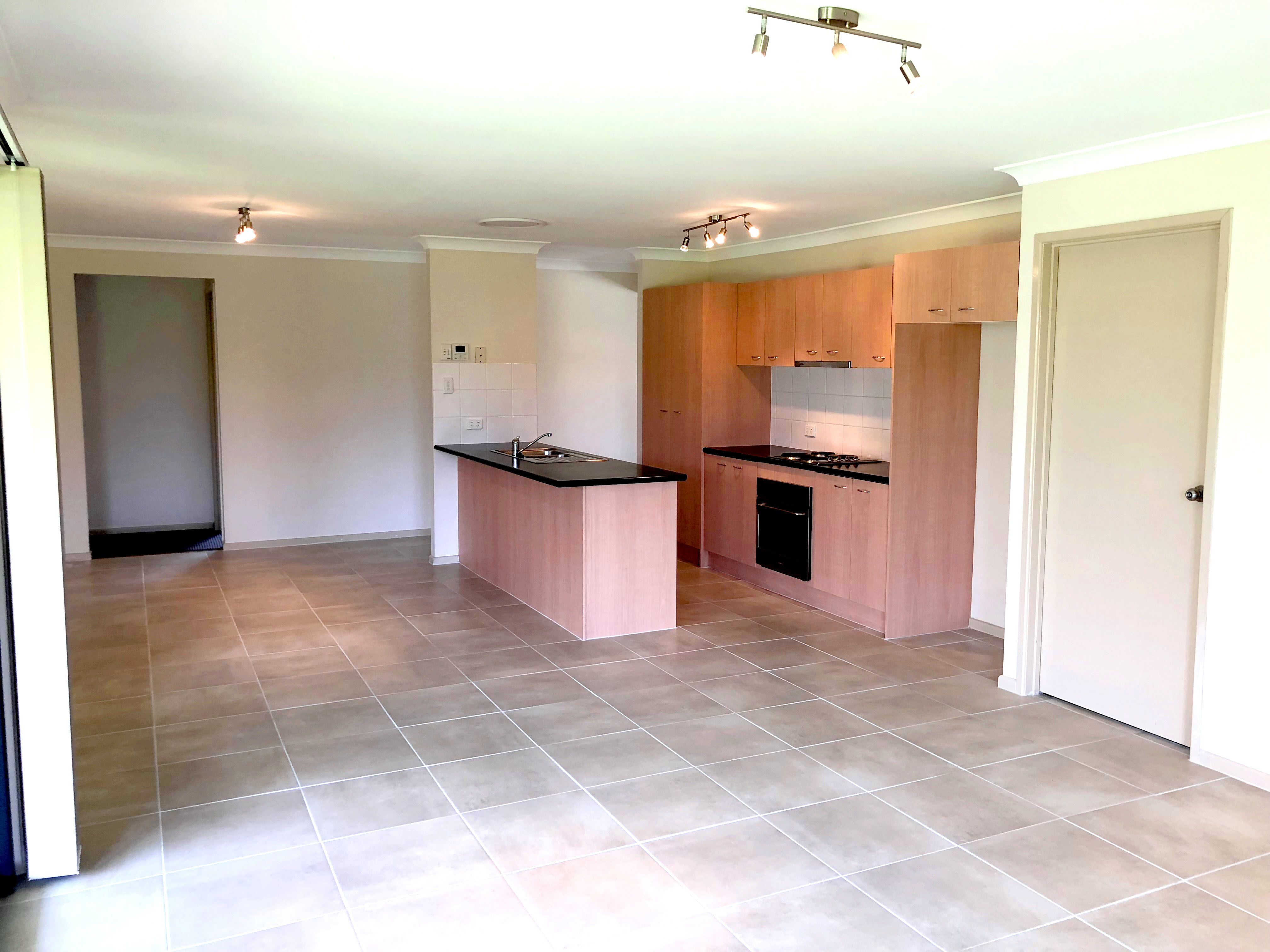 15 Glengarry Lane, Raceview, QLD 4305