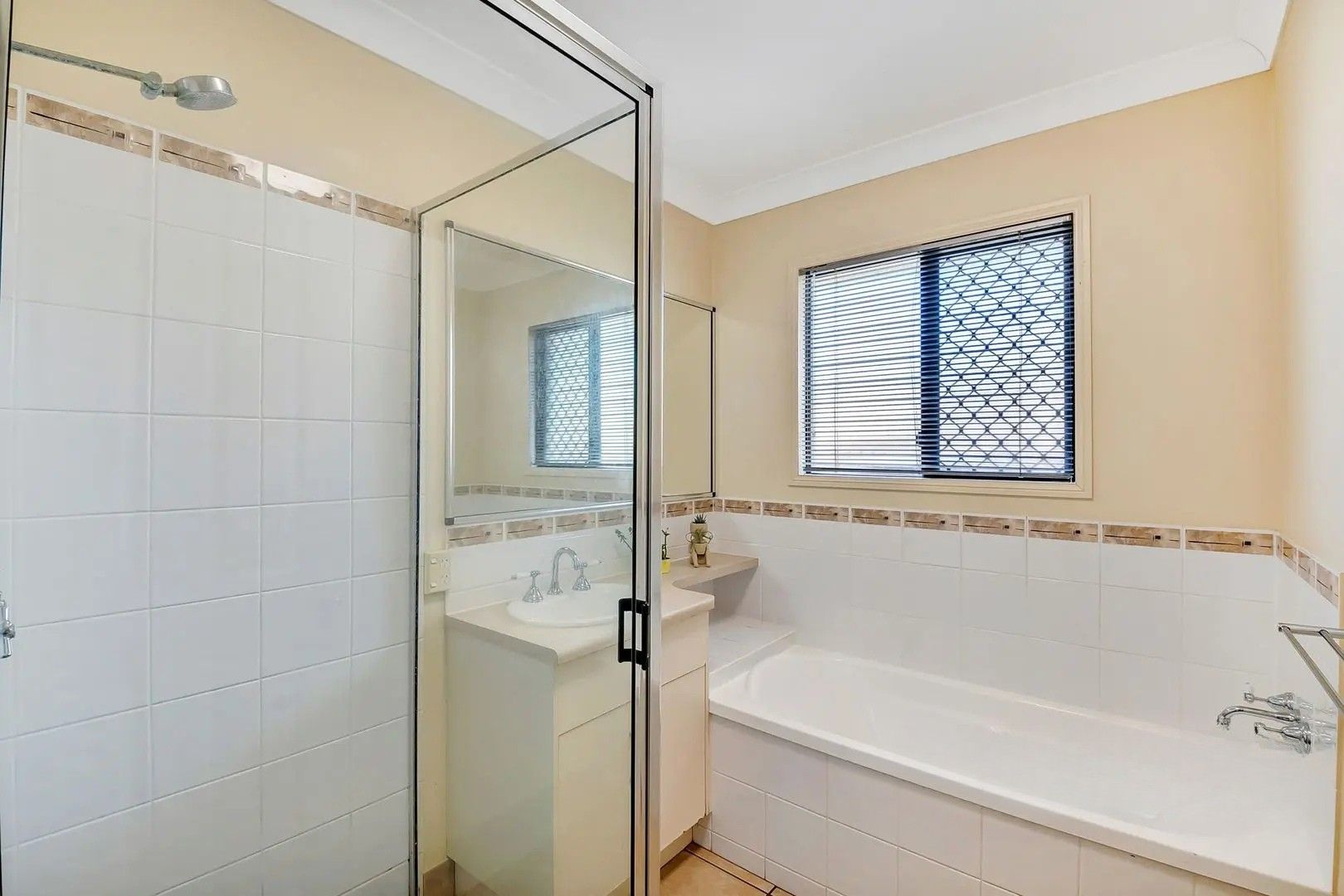 5 Gernika Court — photo 11 of 13