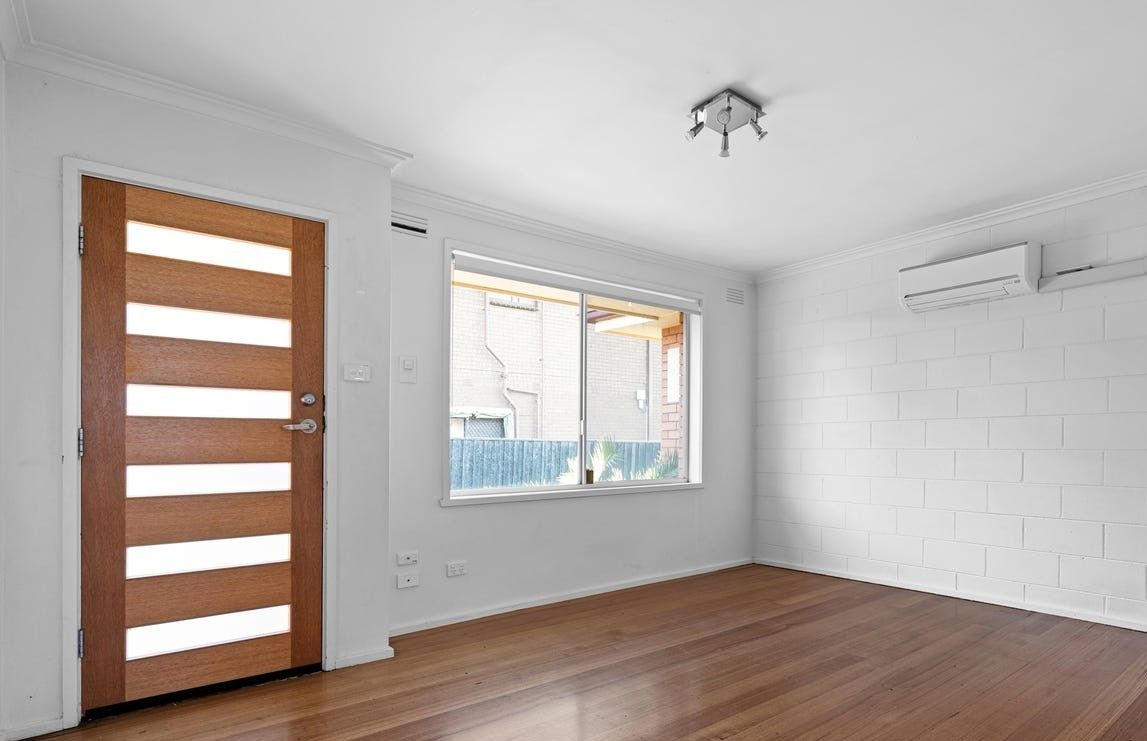 2/88 Mcfadzean Avenue, Reservoir, VIC 3073