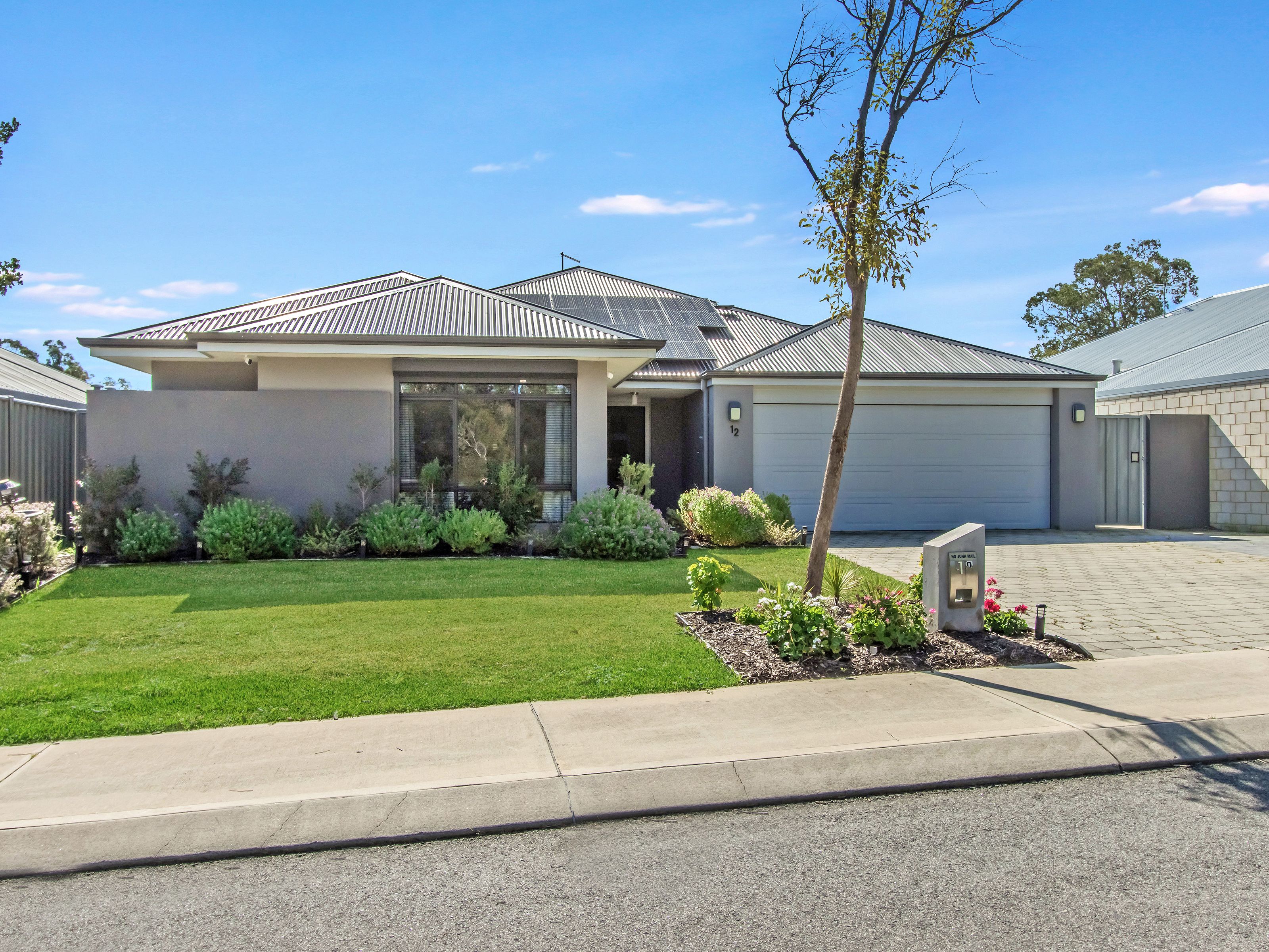 12 Ebrington Road, Wellard, WA 6170