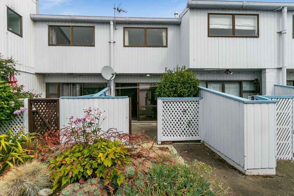 7/17 Valentine Street, Alicetown, Lower Hutt City