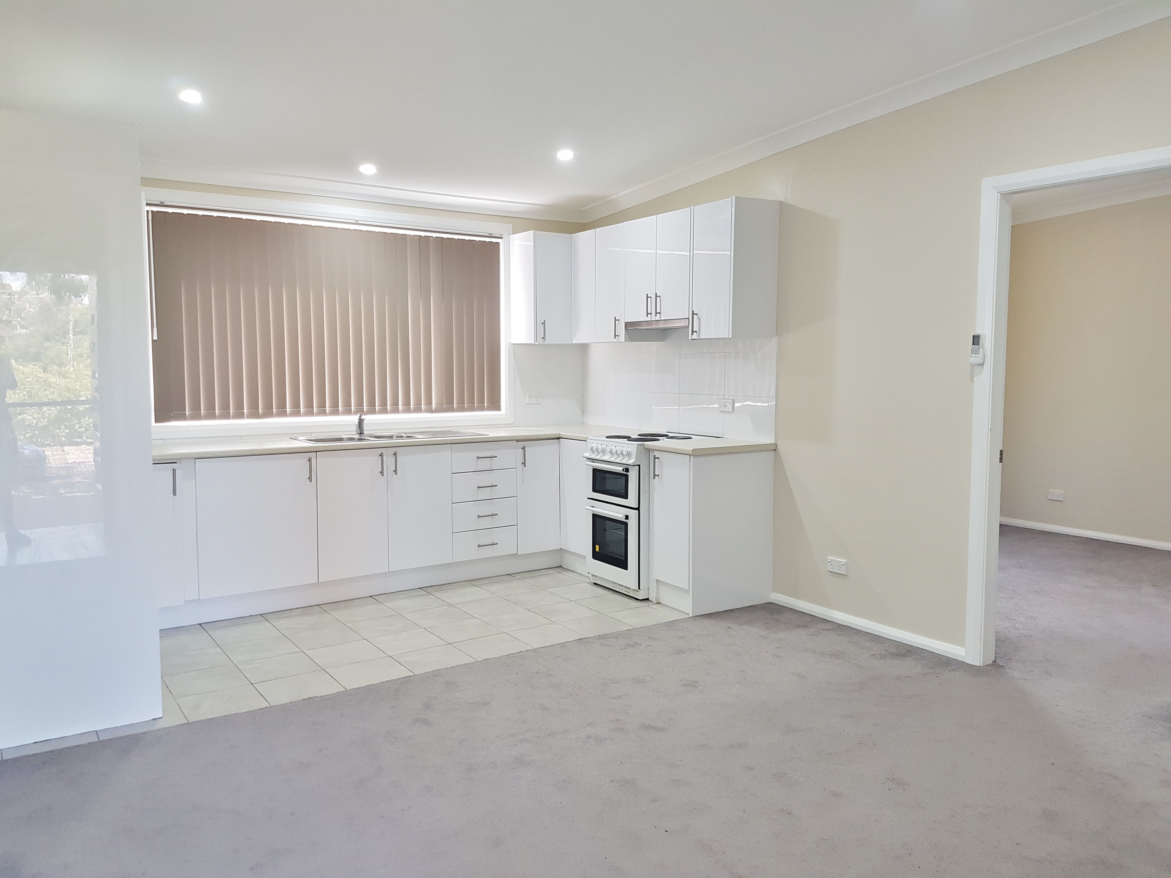 5A Montgomery Avenue, Canton Beach, NSW 2263