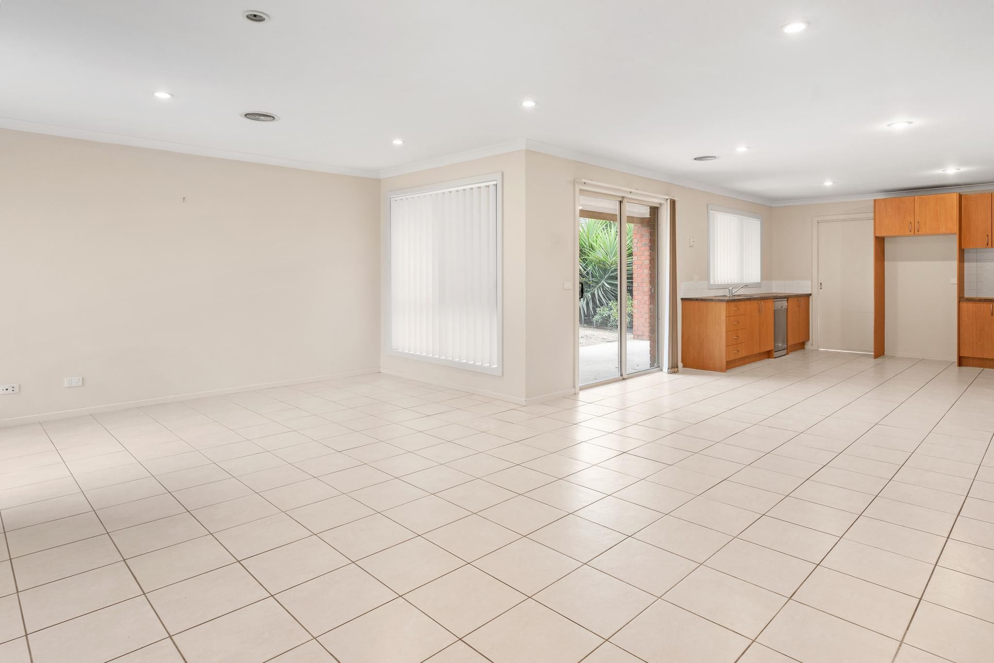 8 Phillip Drive, Wyndham Vale, VIC 3024