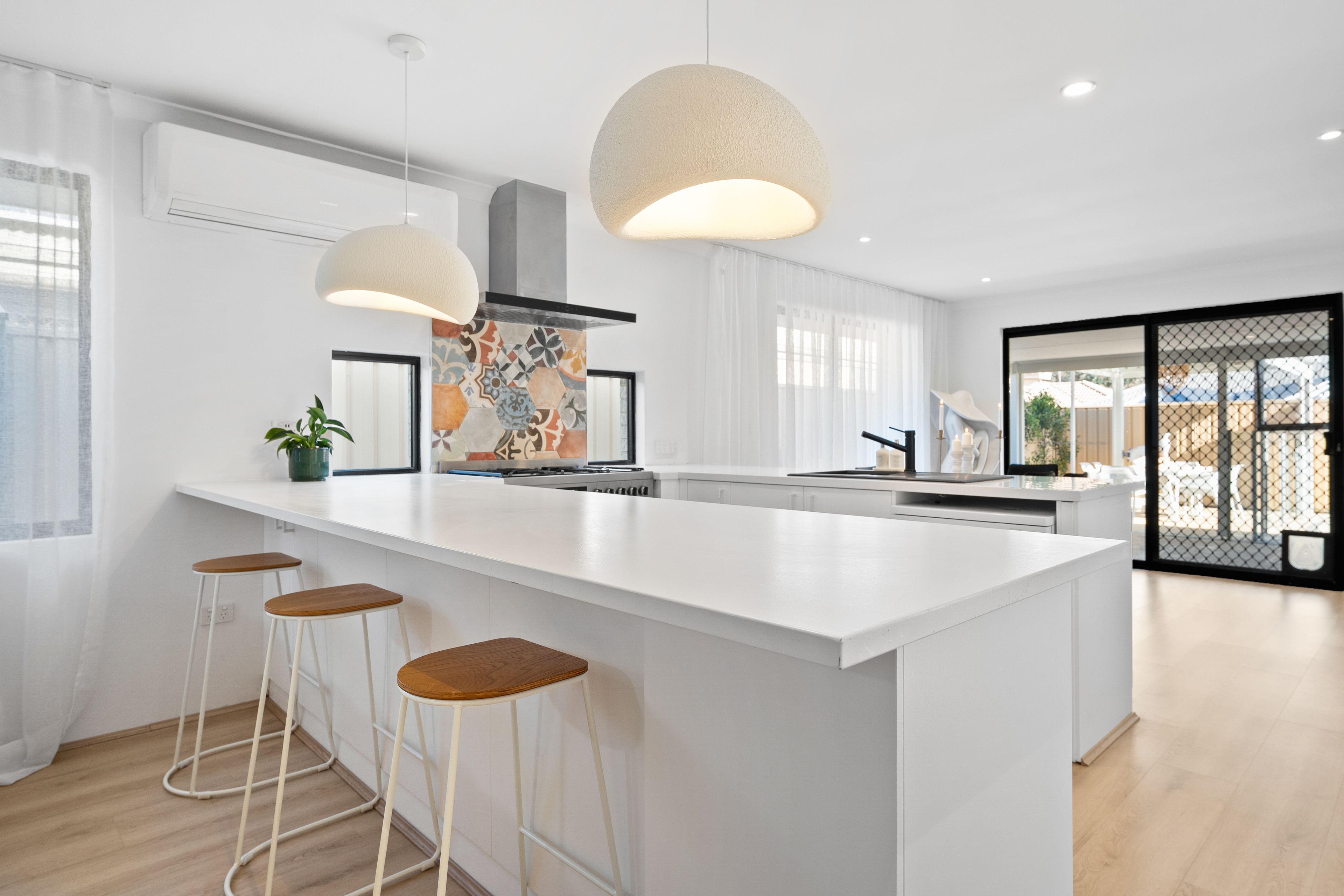 48 Baroness Road — photo 11 of 30