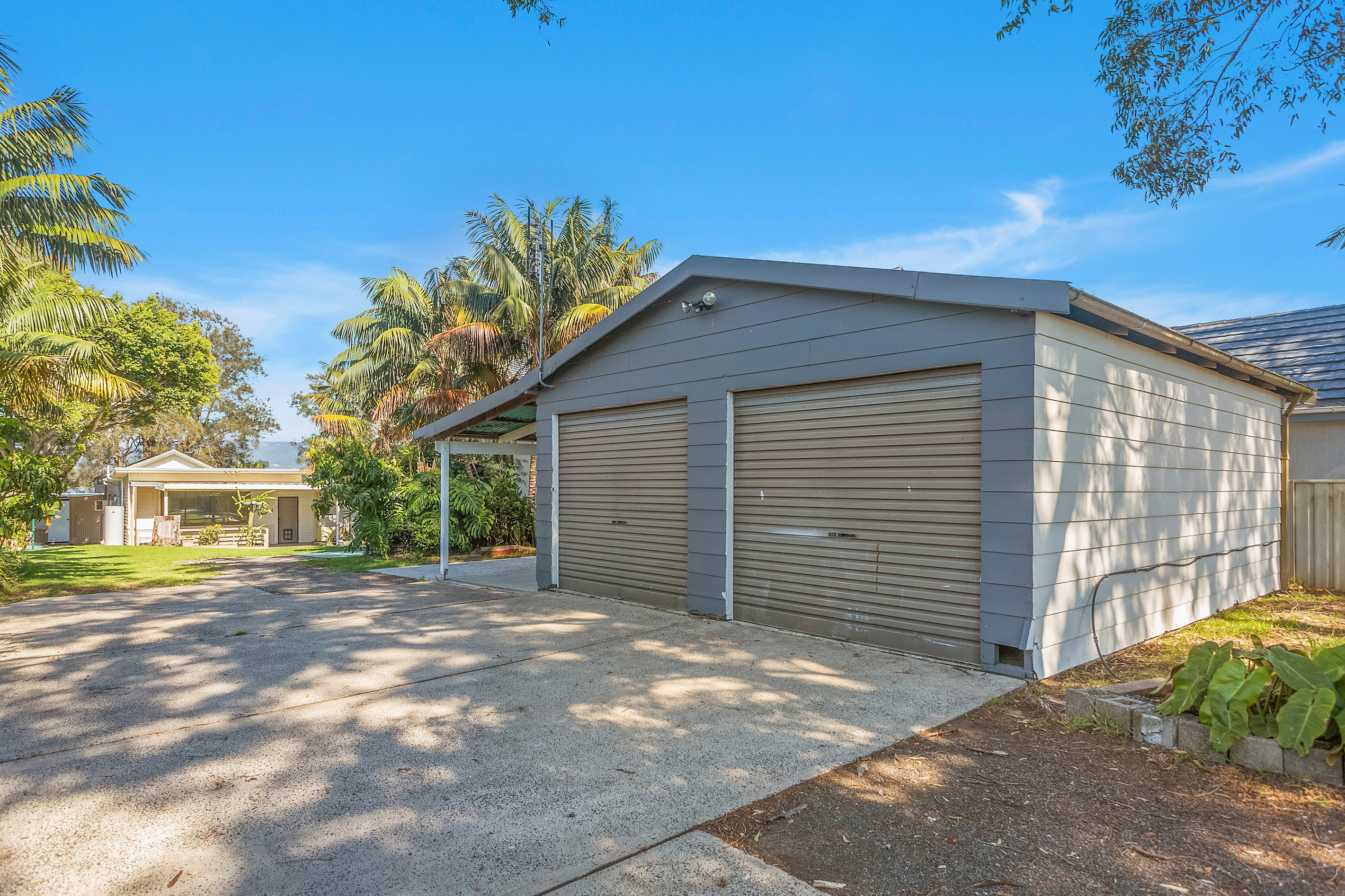 15 The Boulevarde, Oak Flats, NSW 2529