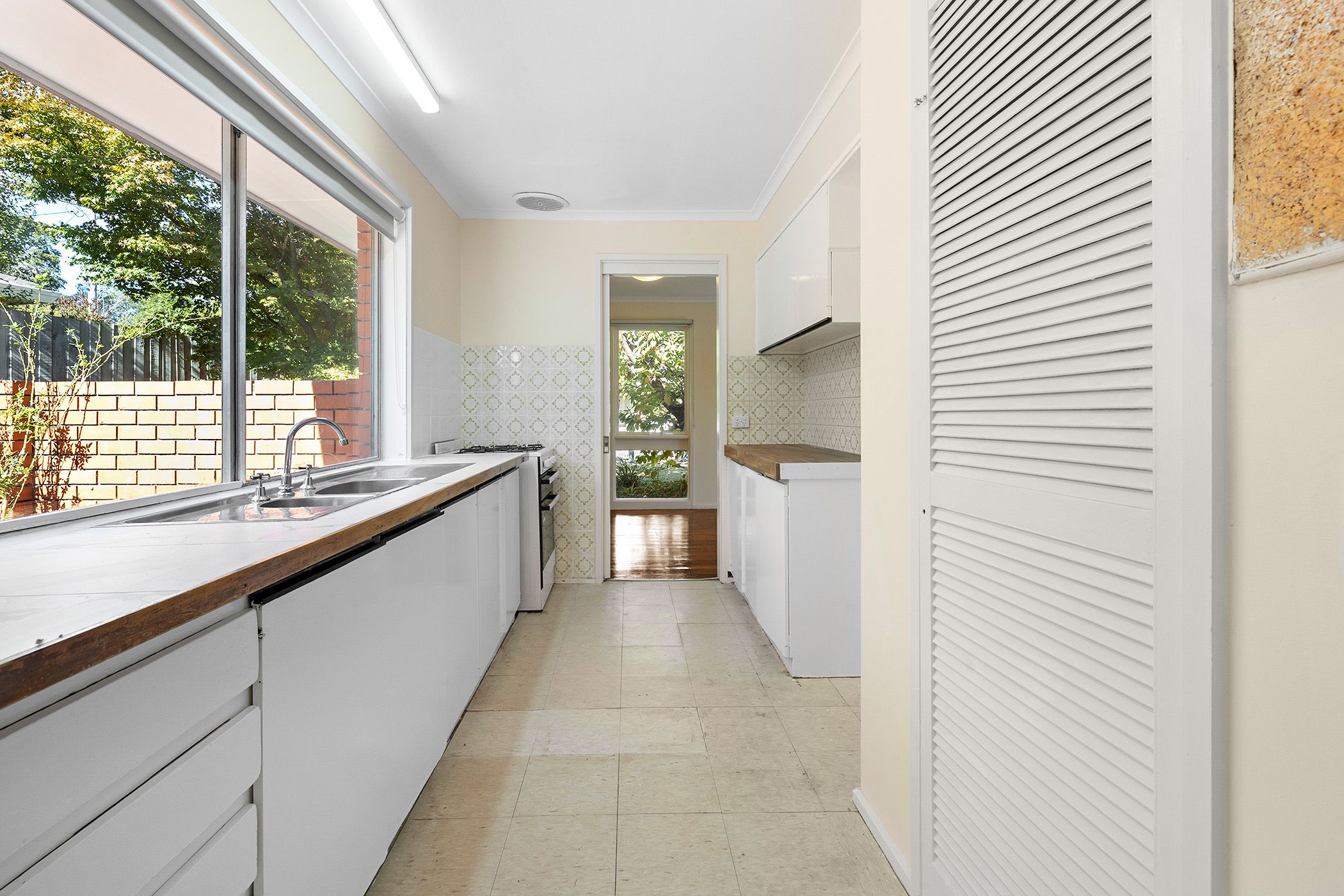 4 Lorikeet Court, Frankston, VIC 3199