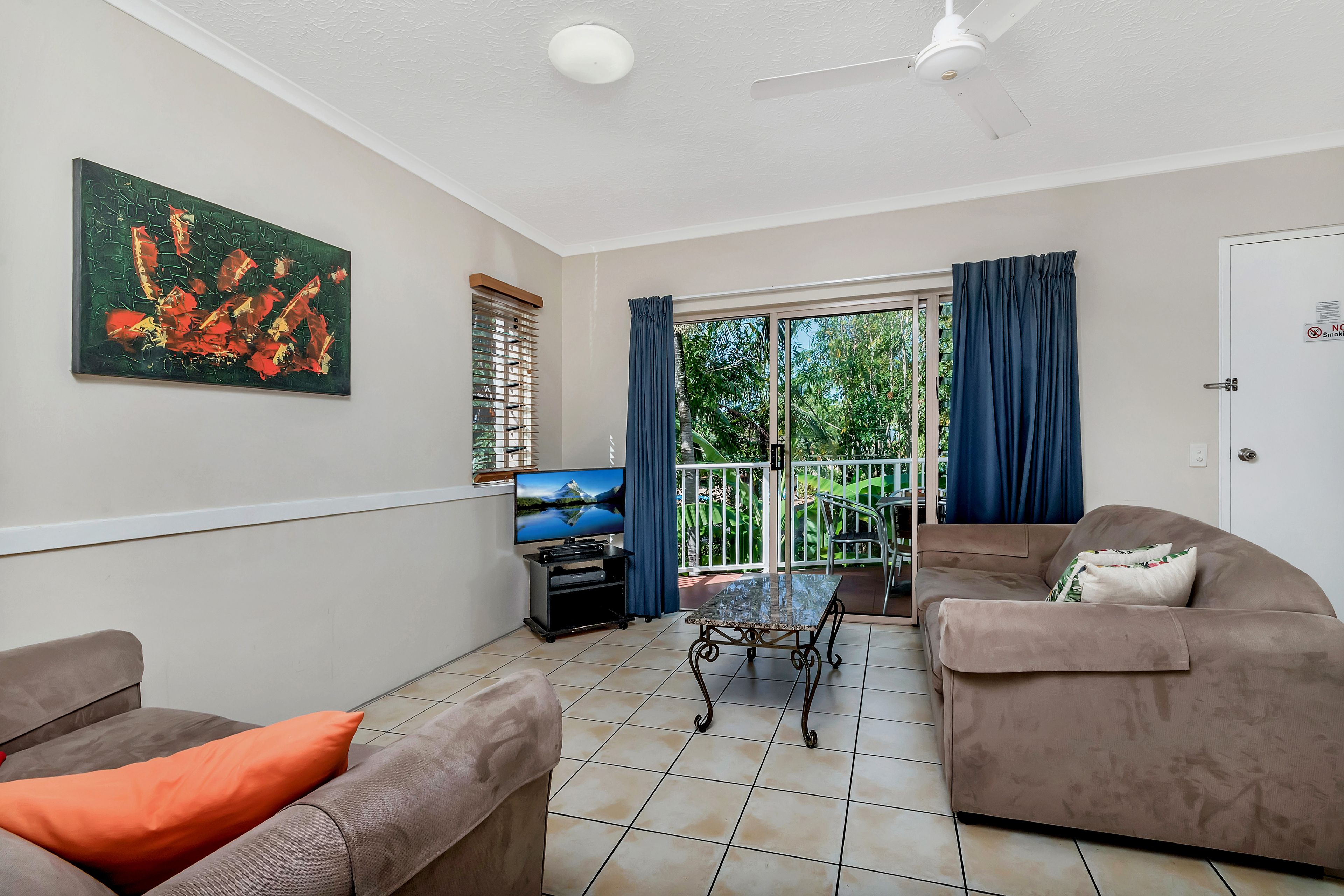 20/129 Oleander Street, Holloways Beach, QLD 4878