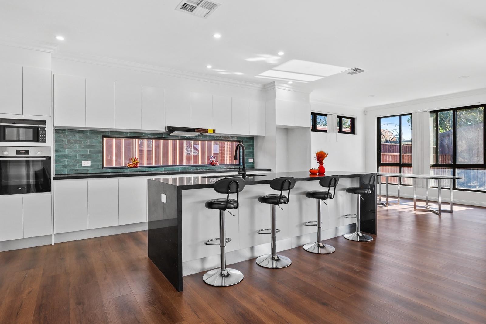 179 & 179a Oxford Street, Cambridge Park, NSW 2747