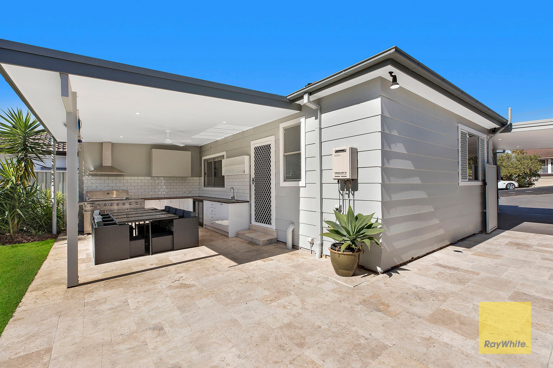 15 Bangalow Street, Ettalong Beach, NSW 2257