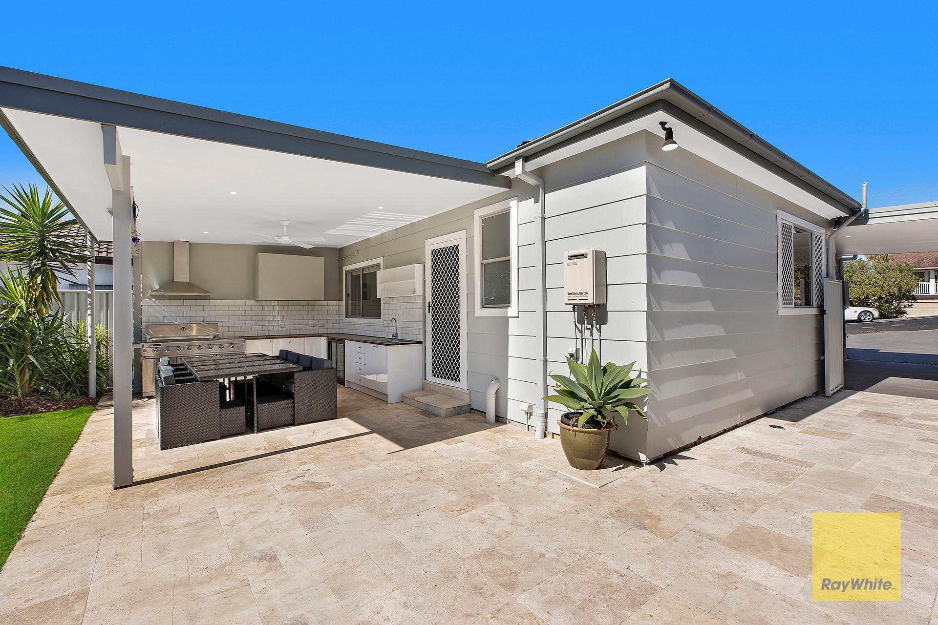 15 Bangalow Street, Ettalong Beach, NSW 2257
