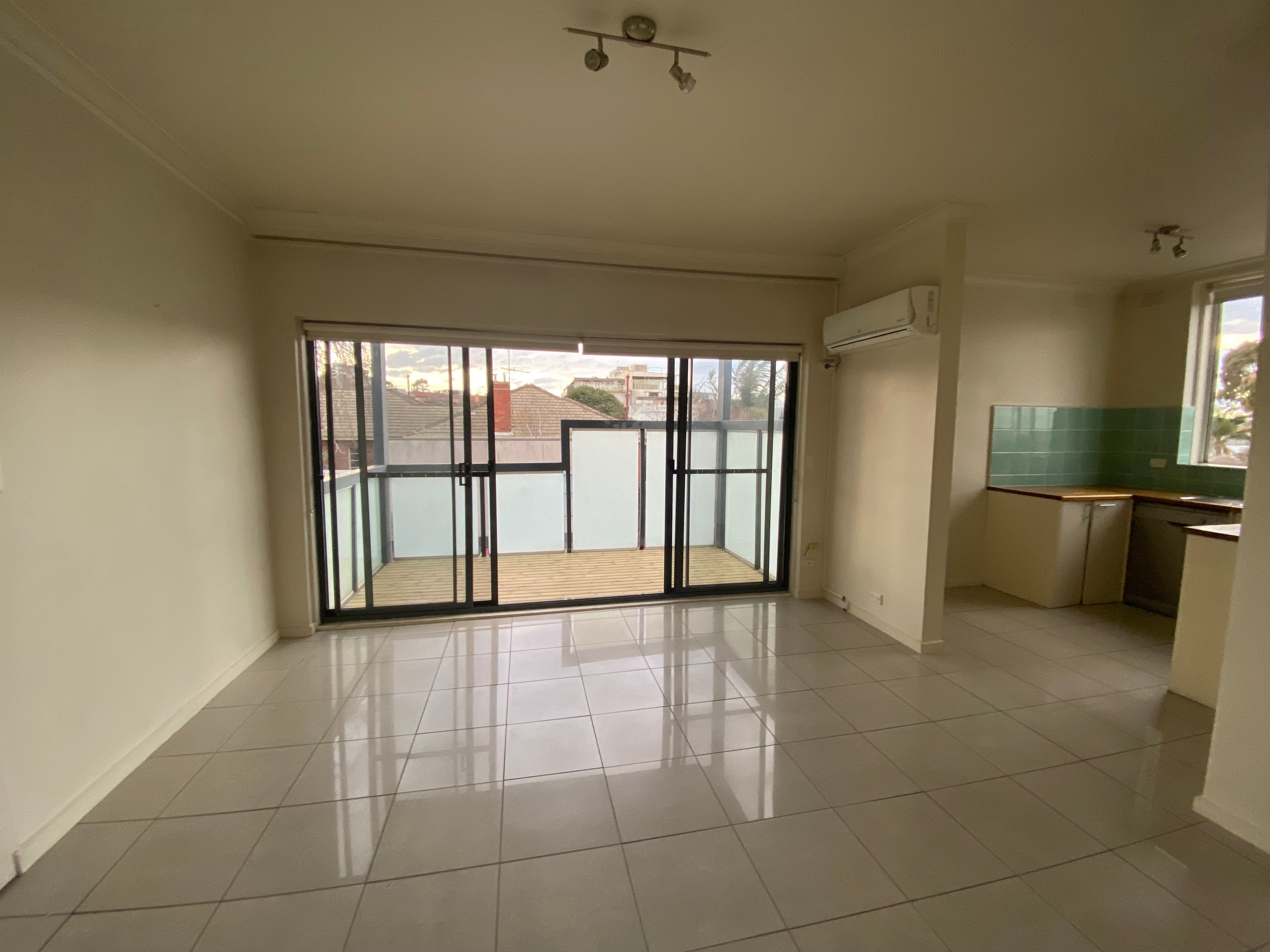 4/45 Clyde Street, St Kilda, VIC 3182