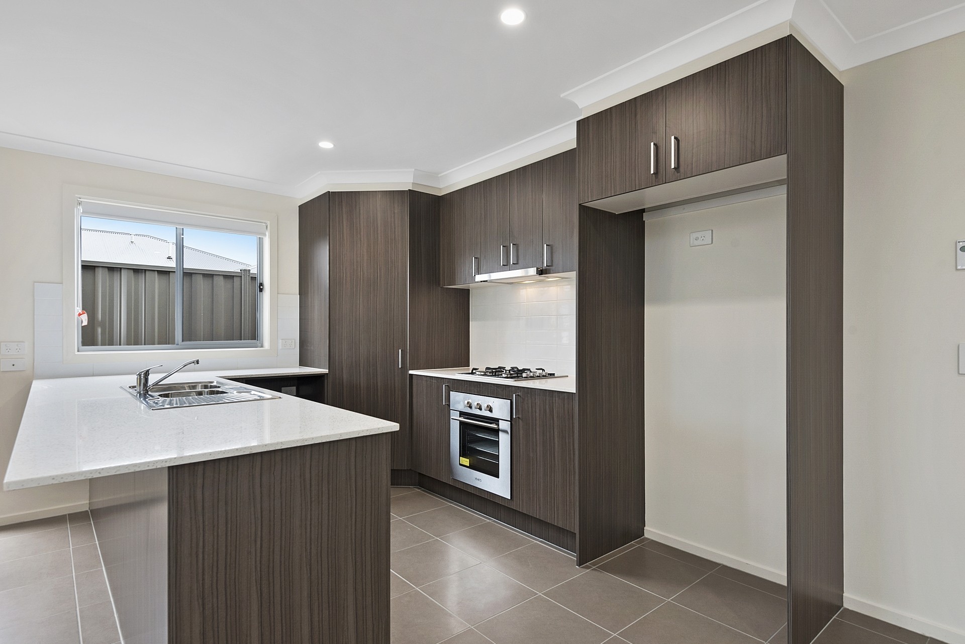 9 Langside Drive, CRANBOURNE EAST, VIC 3977