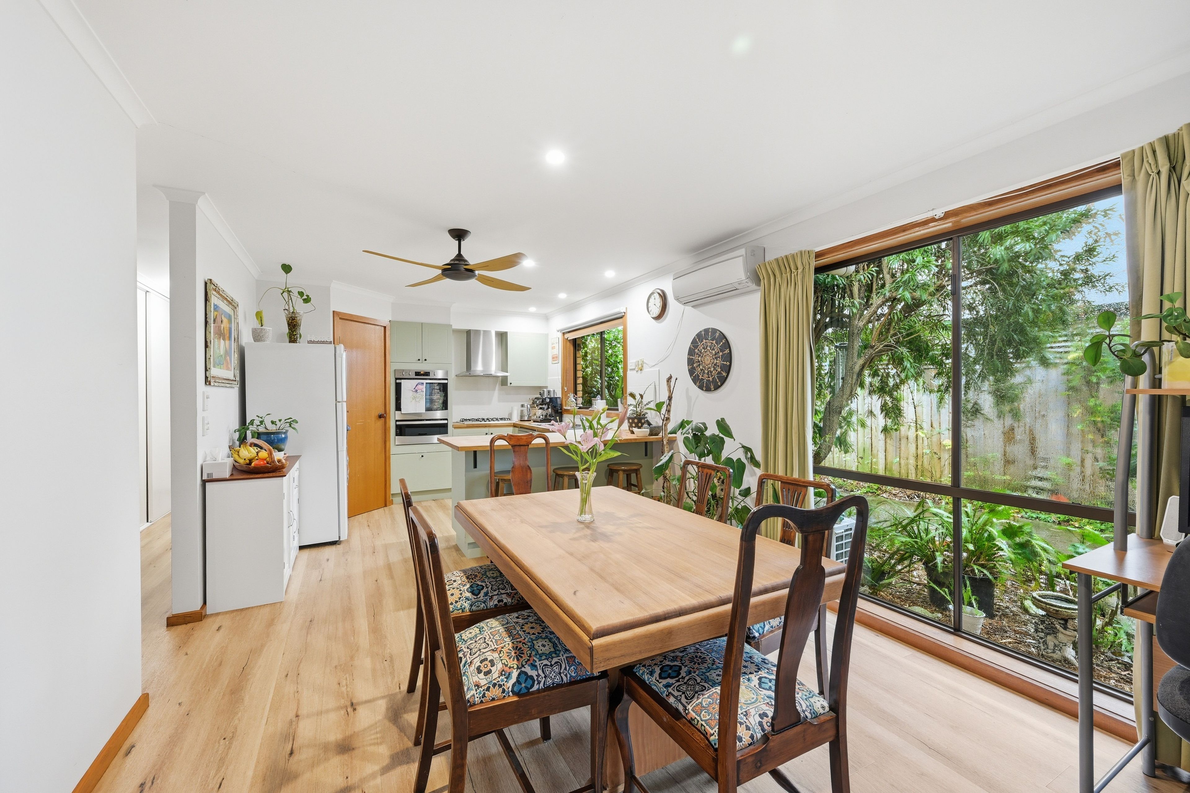 2 Kennards Court — photo 7 of 13