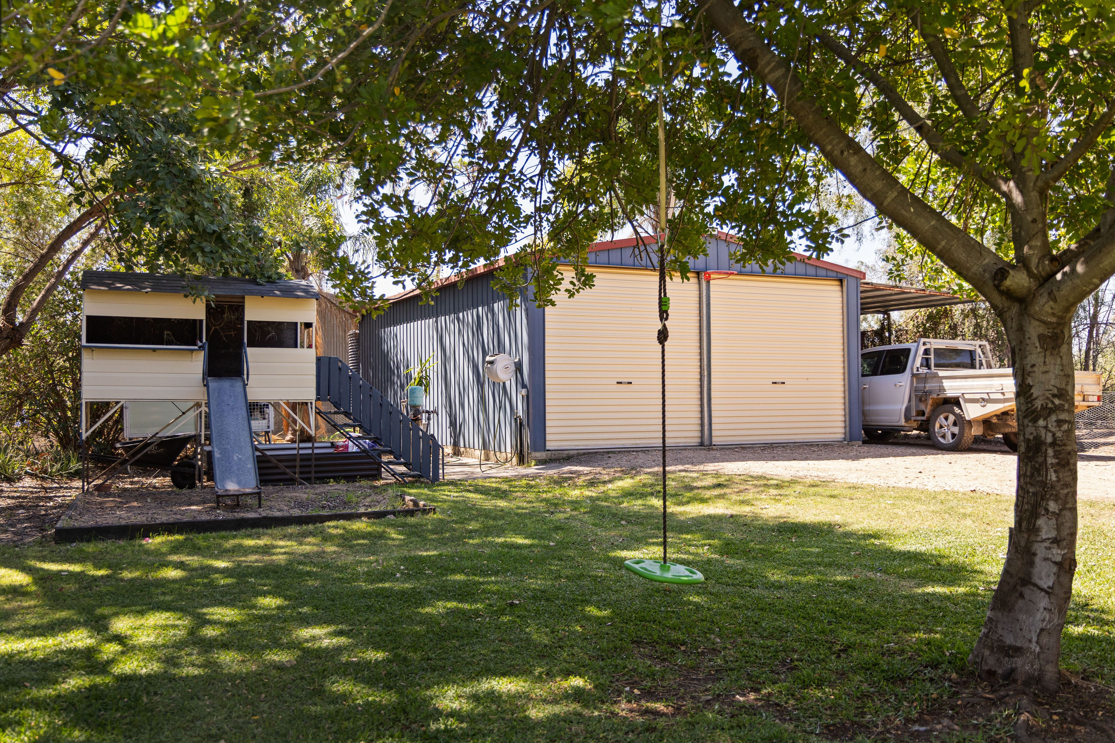 65 Sandalwood Drive — photo 12 of 13
